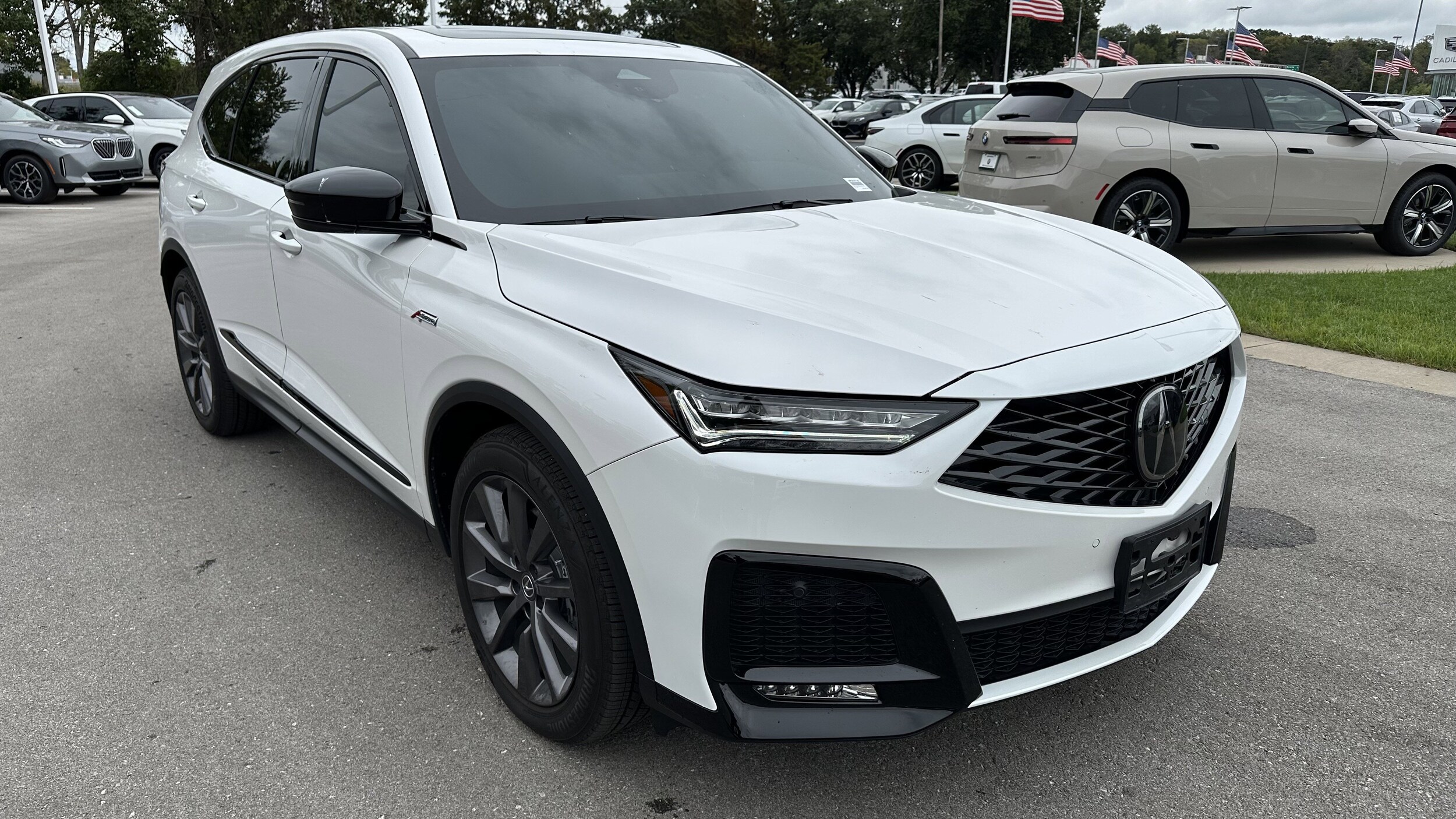 2025 Acura MDX SH-AWD A-Spec photo 2