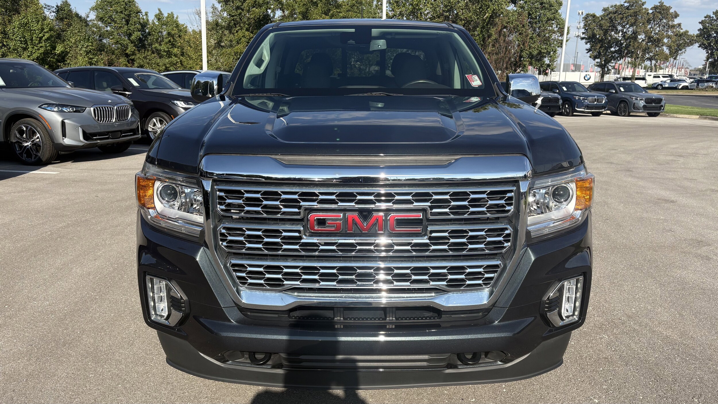 2021 Gmc Canyon Denali photo 2