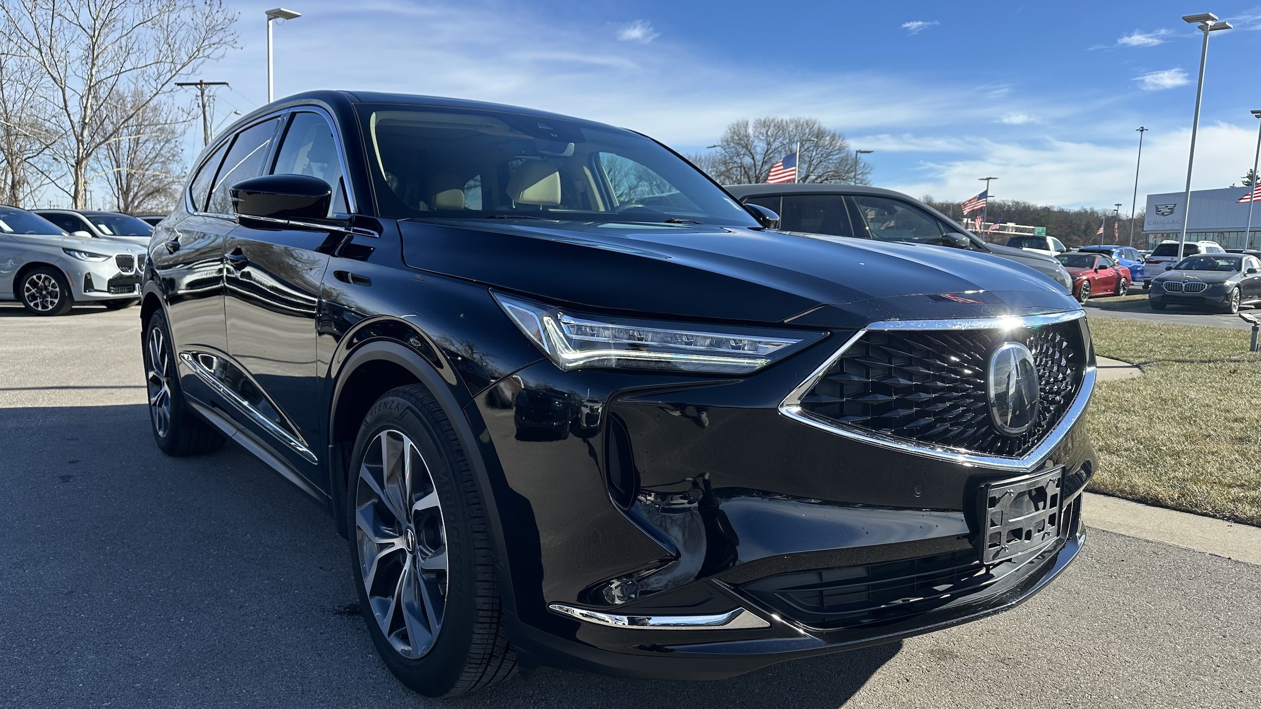 Used 2023 Acura MDX Technology Package with VIN 5J8YE1H46PL013069 for sale in Kansas City