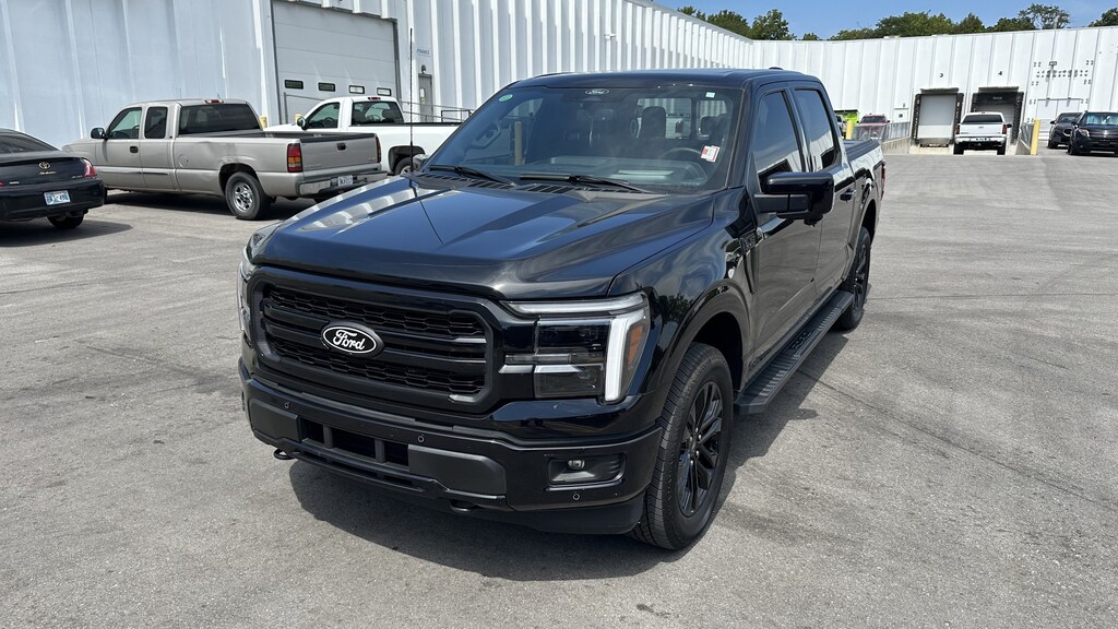 Used 2025 Ford F-150 LARIAT Pickup