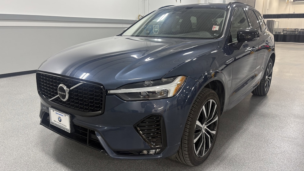 Used 2024 Volvo XC60 Plus Dark Theme SUV