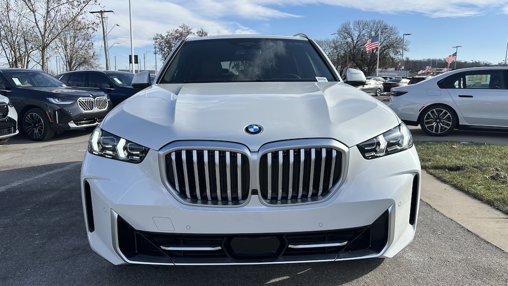 New 2026 BMW X5 xDrive40i SUV