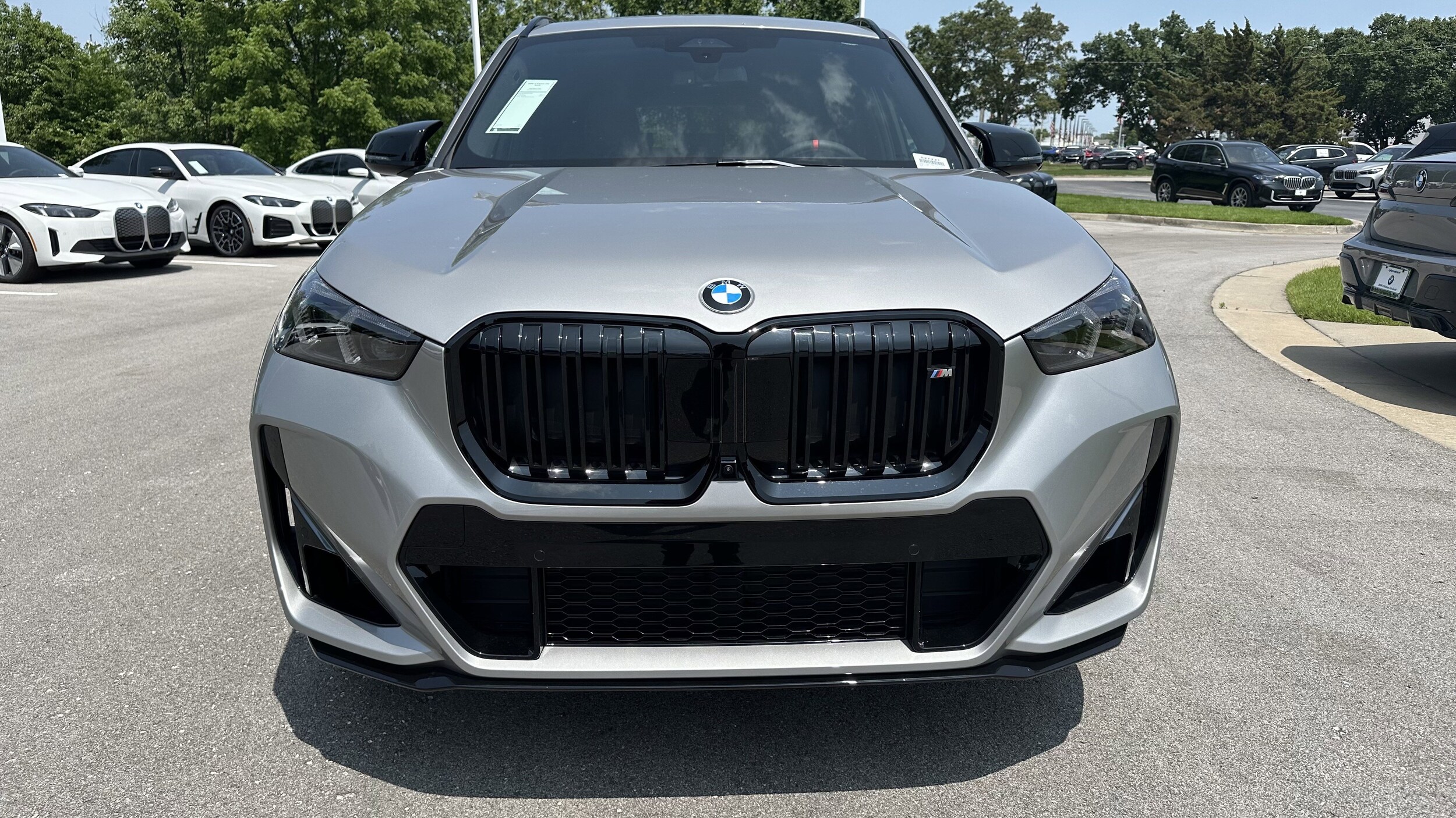 2025 Bmw X1 M35i photo 3