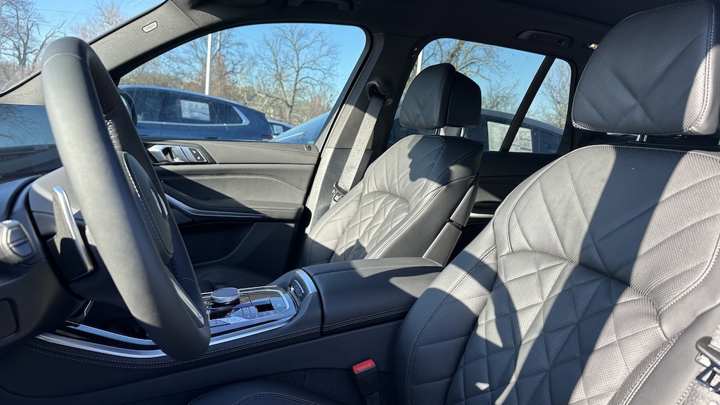 New 2026 BMW X5 xDrive40i SUV