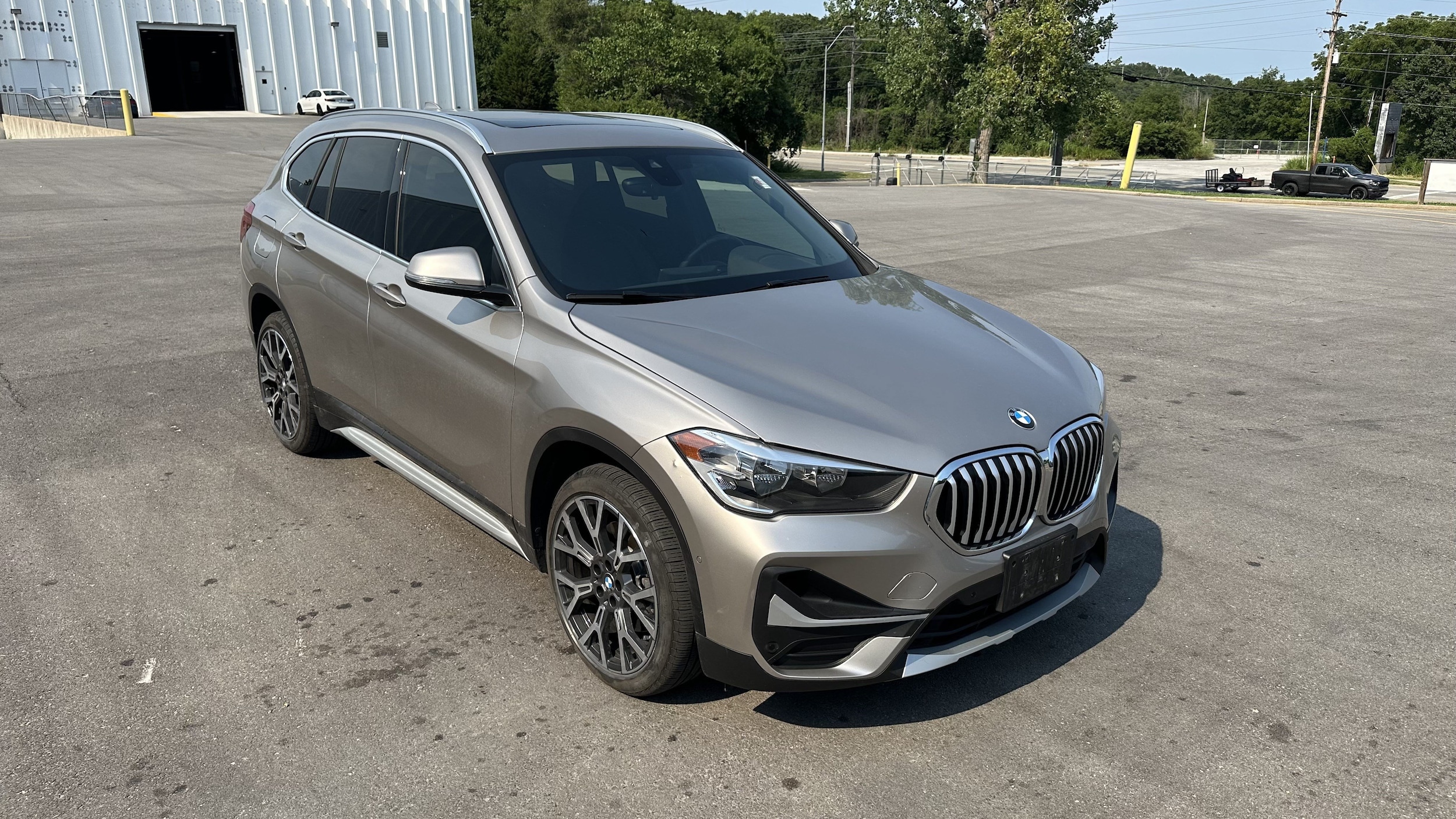 Used 2021 BMW X1 28i with VIN WBXJG9C06M5T61857 for sale in Kansas City