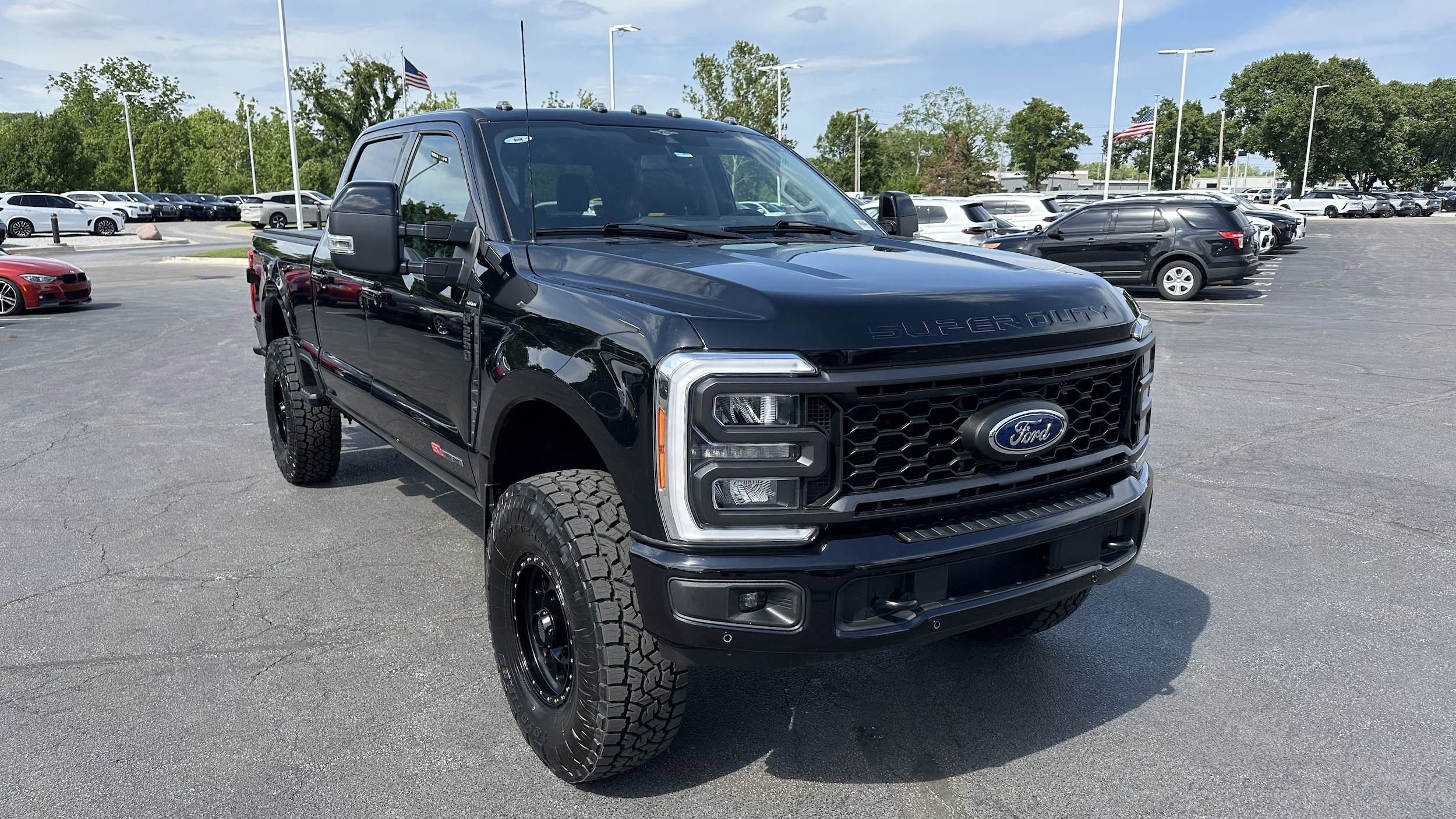 Used 2023 Ford F-250 Super Duty Lariat with VIN 1FT8W2BM5PED80012 for sale in Kansas City