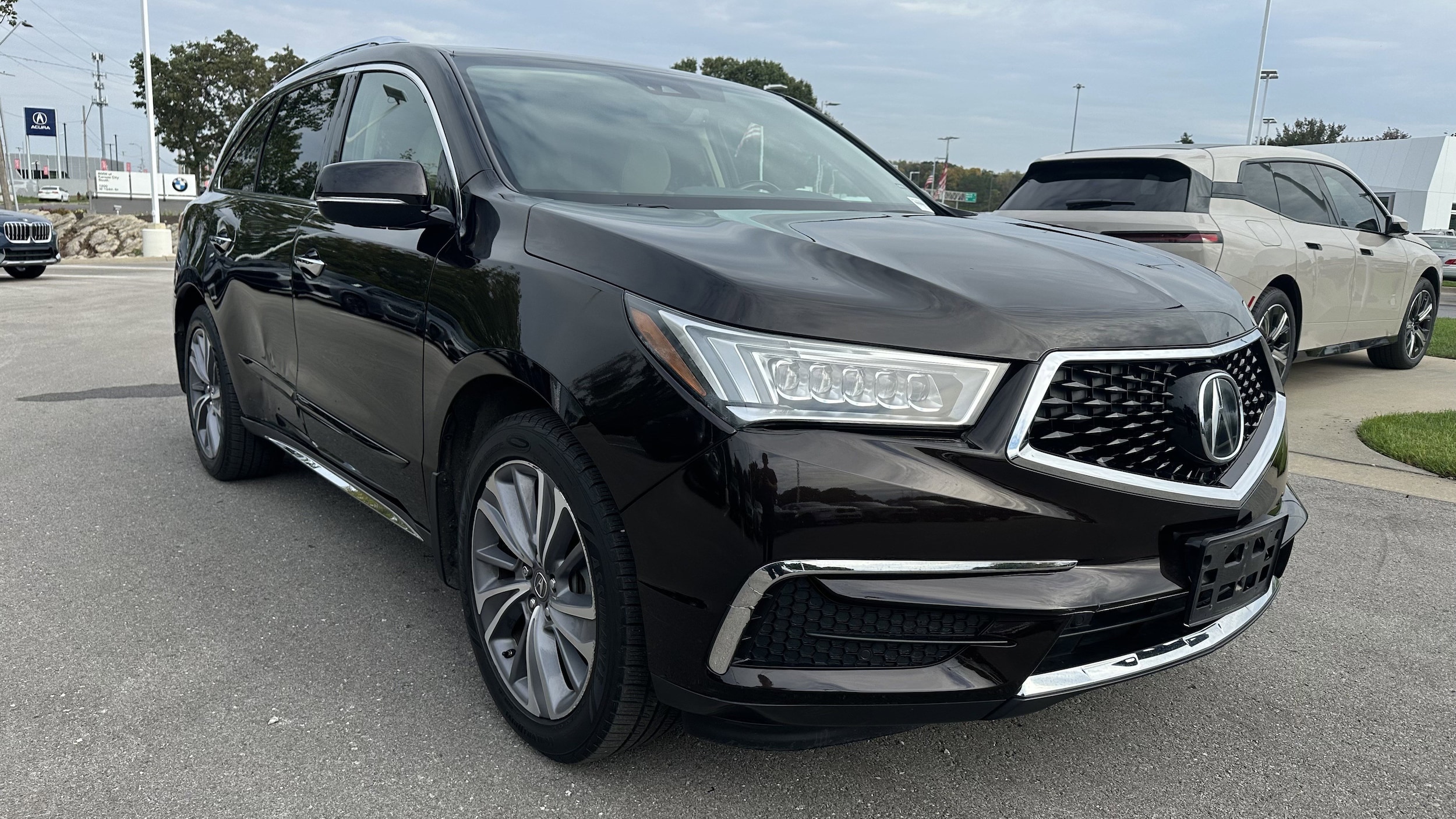 Used 2018 Acura MDX Technology Package with VIN 5J8YD4H52JL002980 for sale in Kansas City