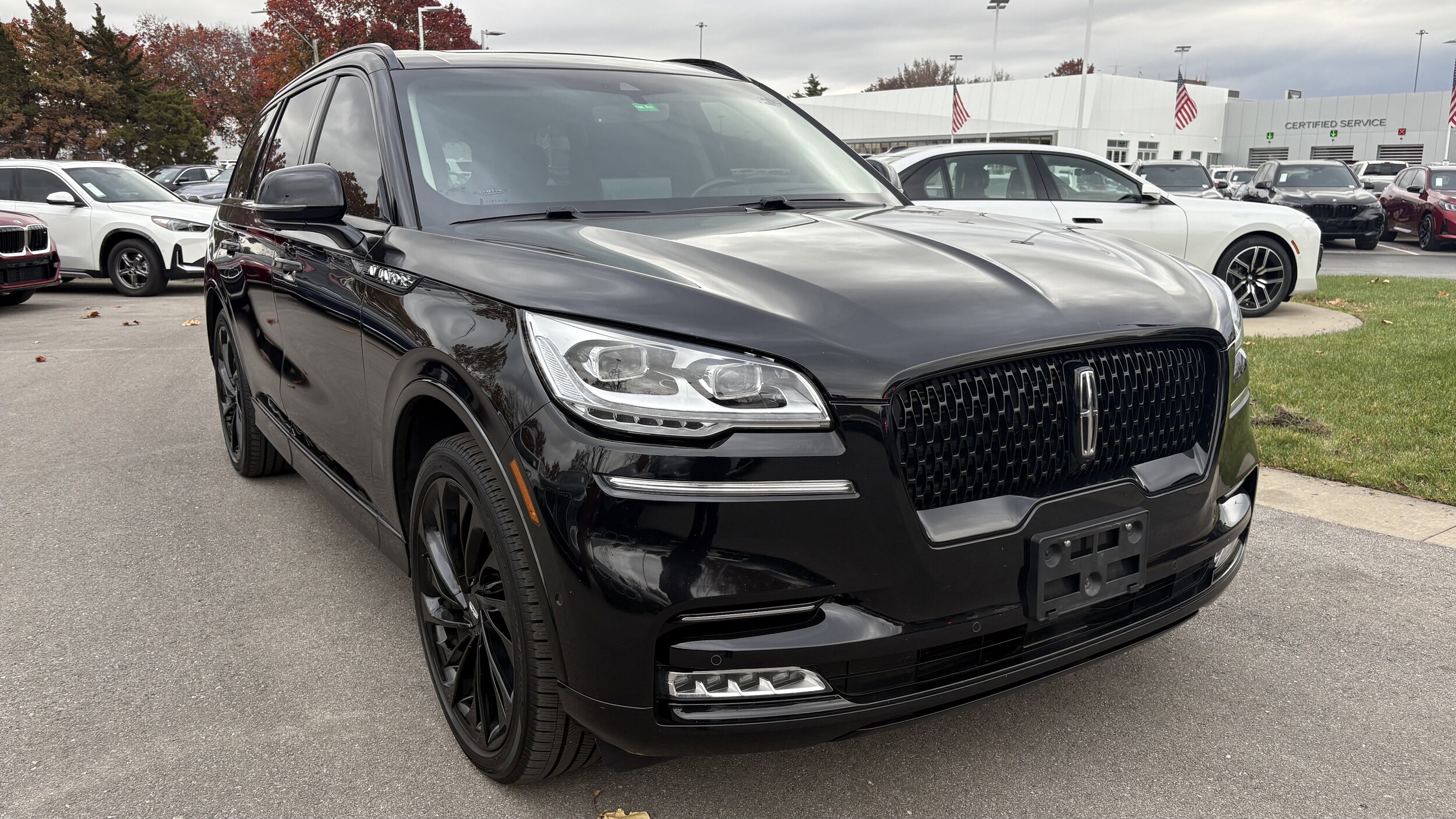2022 Lincoln Aviator Reserve photo 2