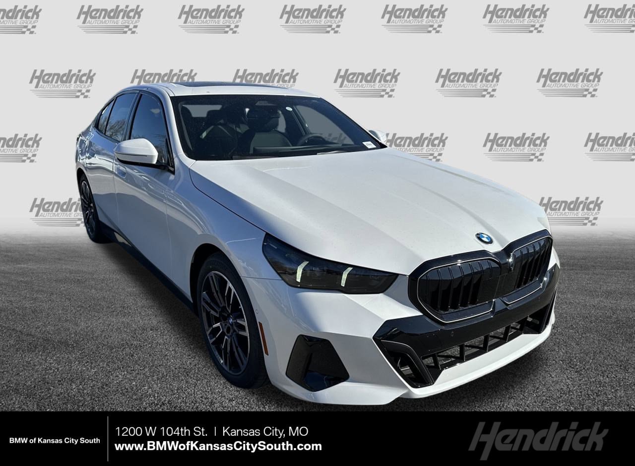 2026 BMW 5 Series 530i xDrive Sedan's photo