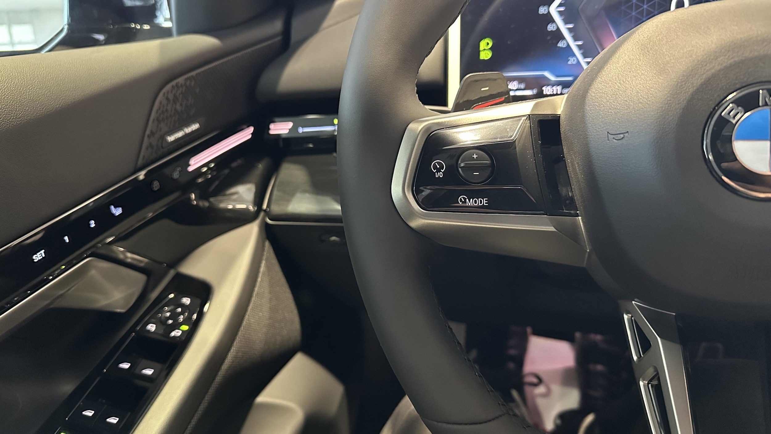 New 2026 BMW 5 Series For Sale in Kansas City - VIN: WBA53FJ0XTCX21862