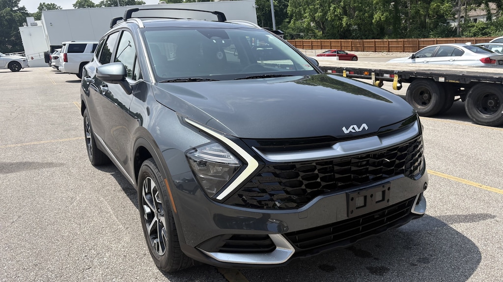Used 2023 Kia Sportage Hybrid EX SUV