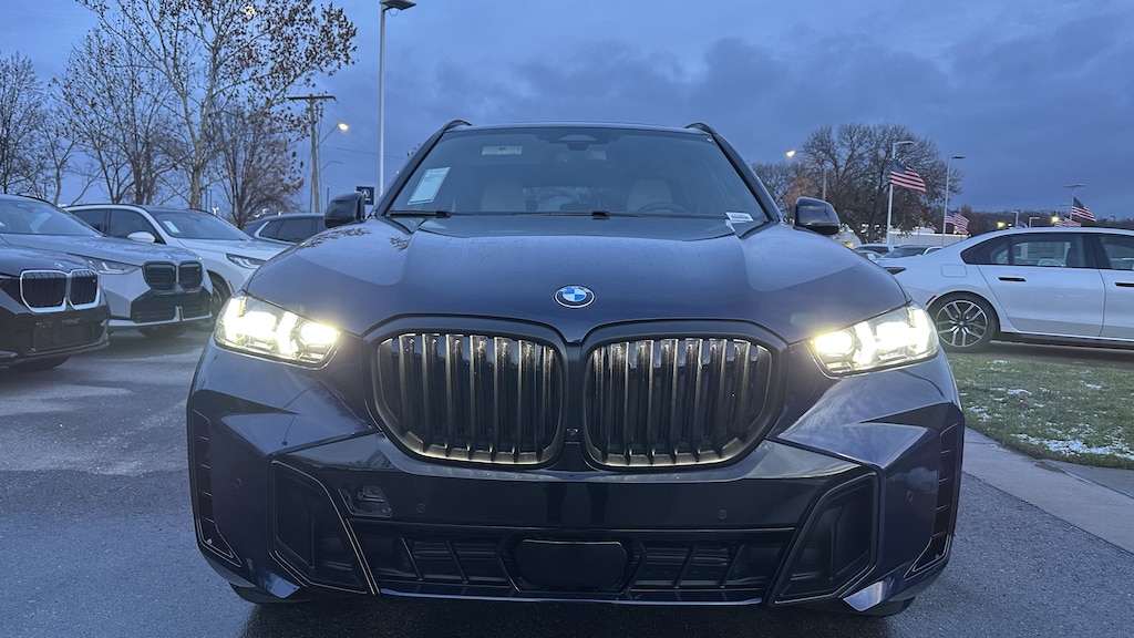 New 2026 BMW X5 xDrive40i SUV