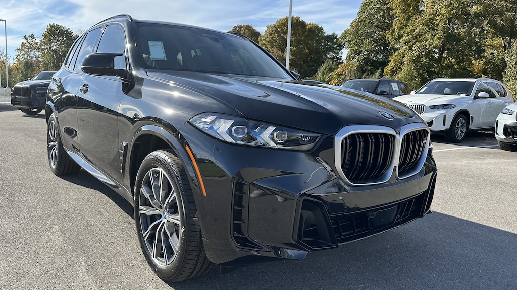 New 2026 BMW X5 M60i SUV