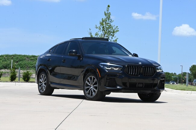 2022 BMW X6 M50i SUV