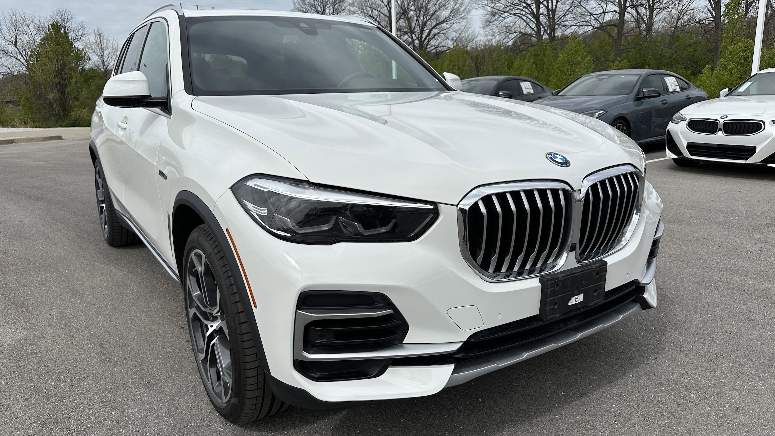 Used 2022 BMW X5 45e with VIN 5UXTA6C03N9K75386 for sale in Kansas City