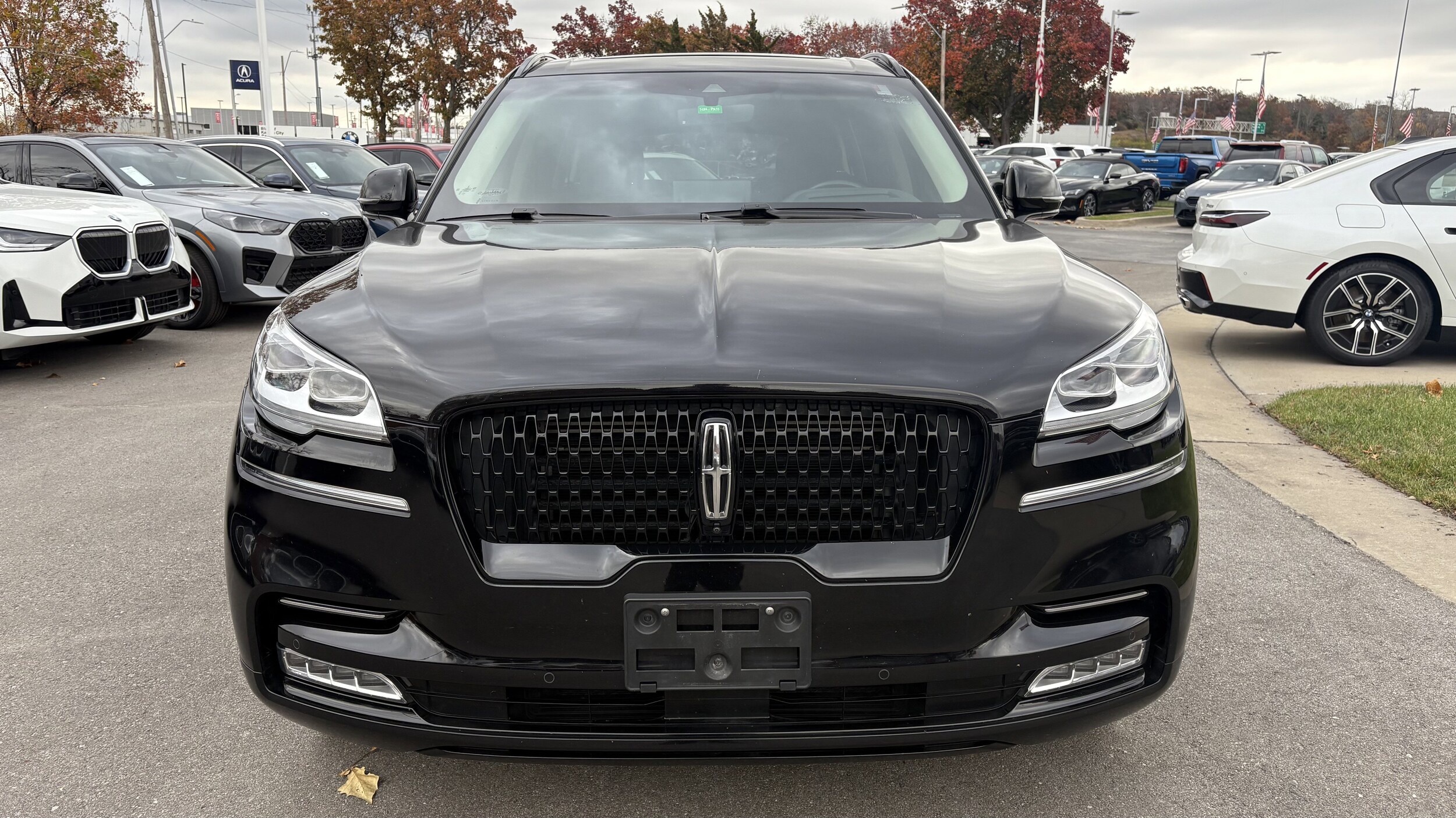 2022 Lincoln Aviator Reserve photo 3