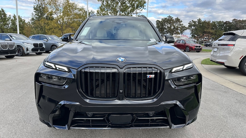 New 2026 BMW X7 M60i SUV