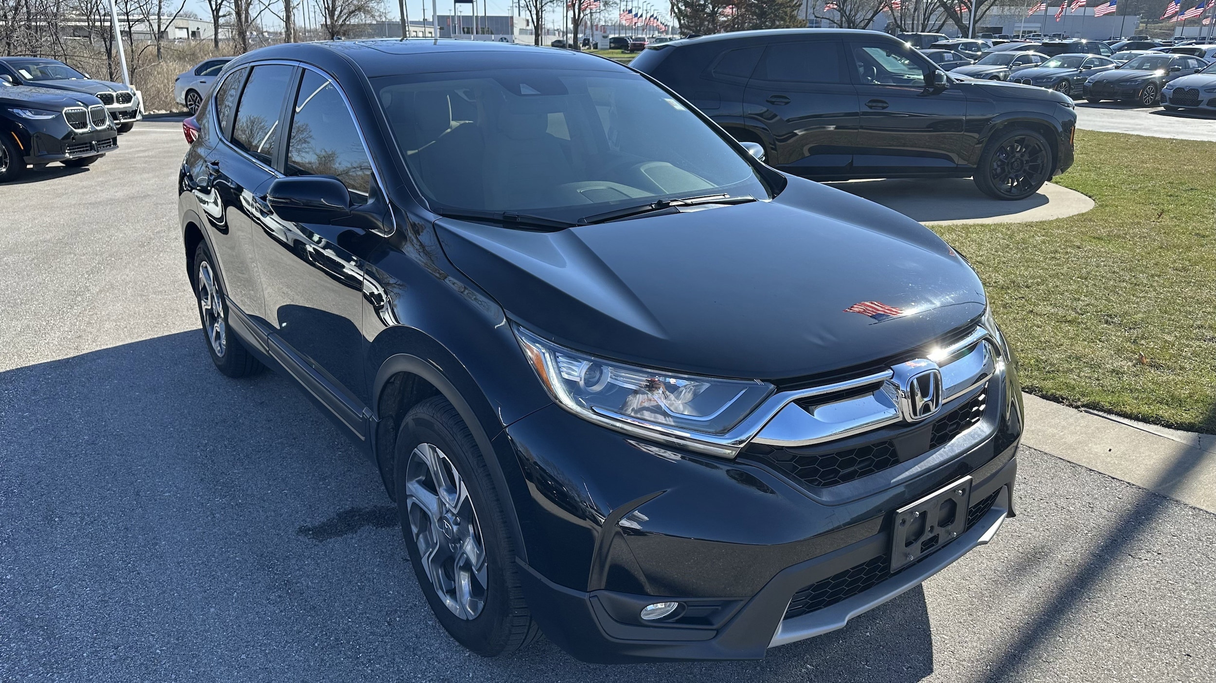 Used 2018 Honda CR-V EX with VIN 5J6RW2H55JL017971 for sale in Kansas City
