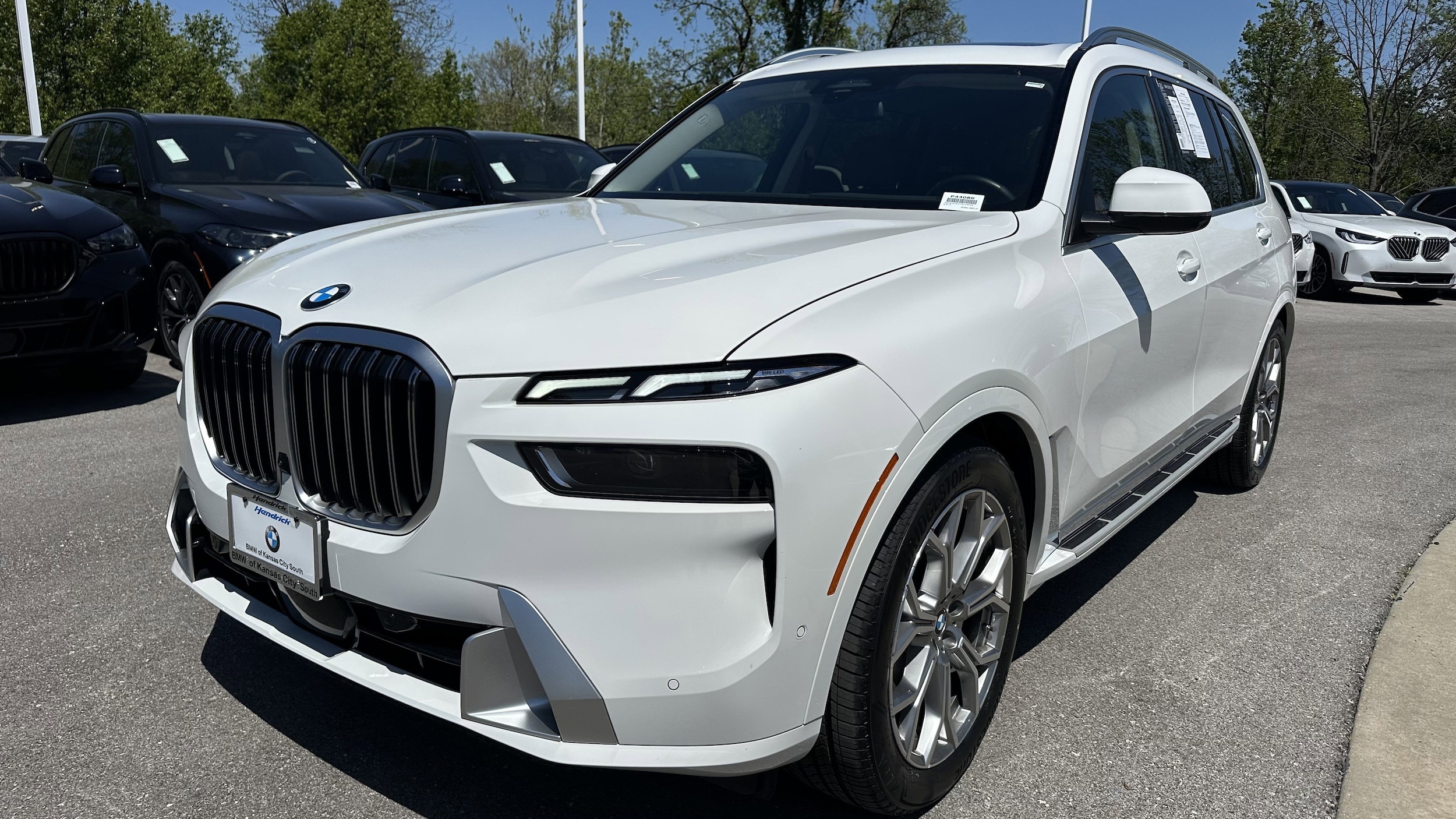 2026 BMW X7 xDrive40i photo 4