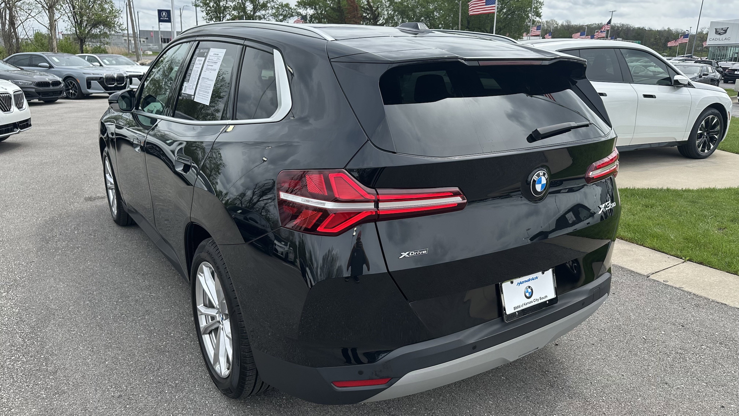 2025 BMW X3 30 xDrive photo 3