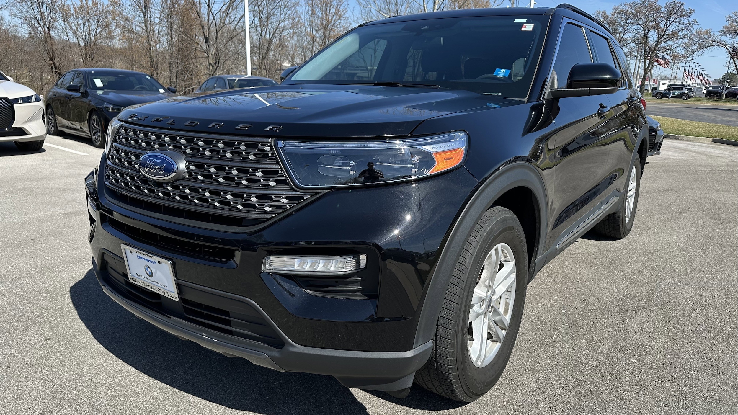 2022 Ford Explorer XLT photo 4