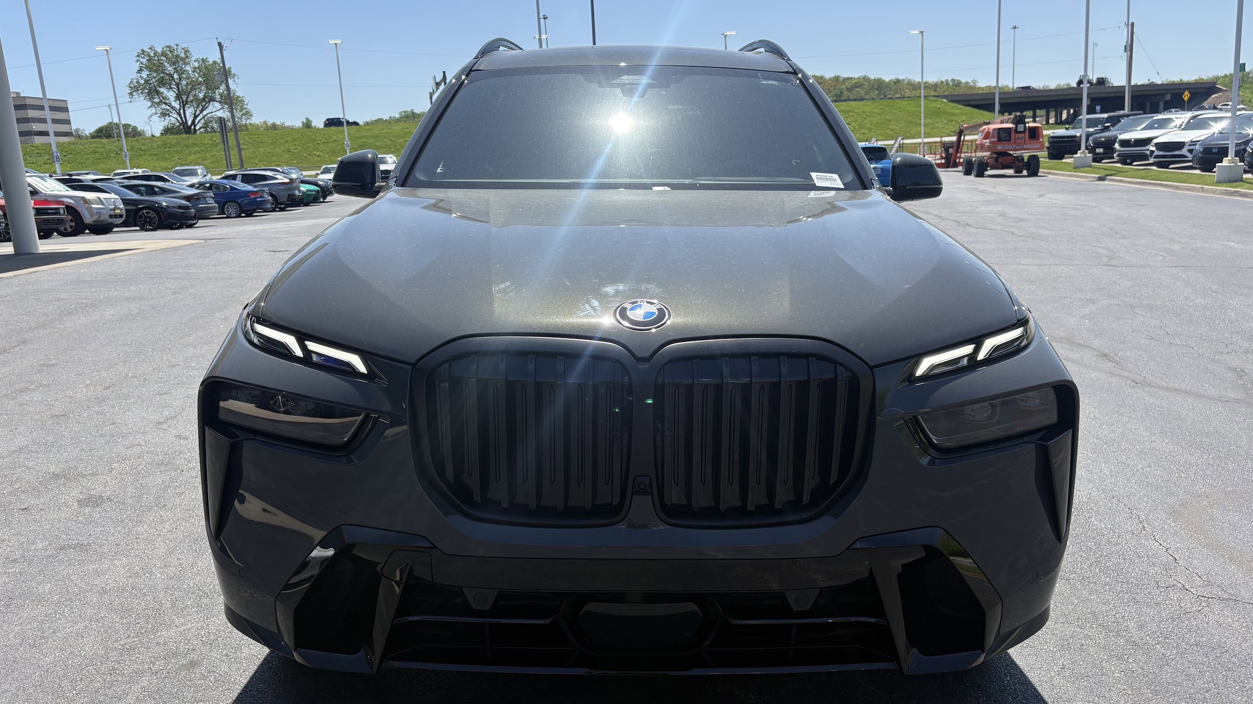 2026 BMW X7 xDrive40i photo 2