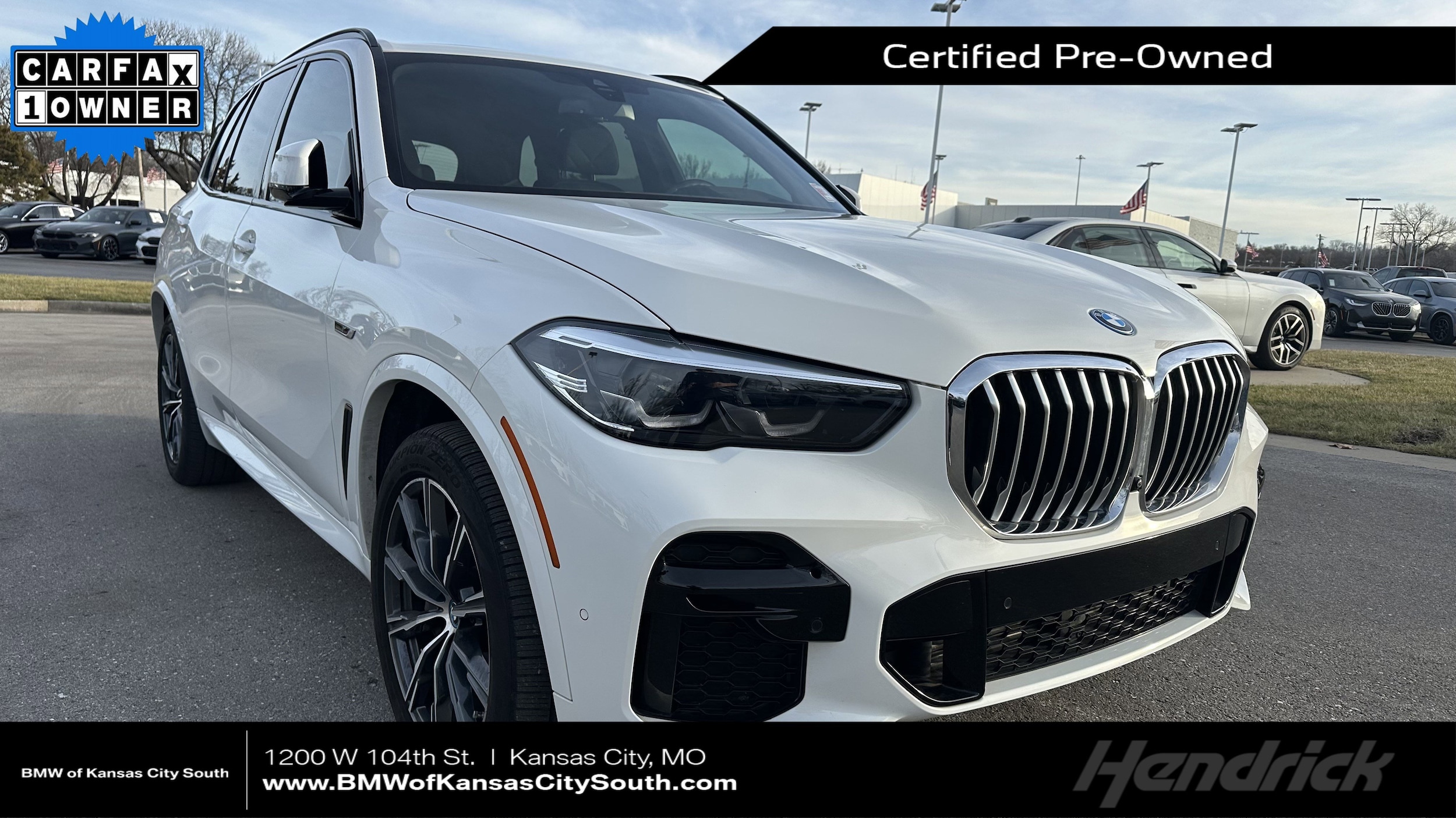 2023 BMW X5 45e's photo