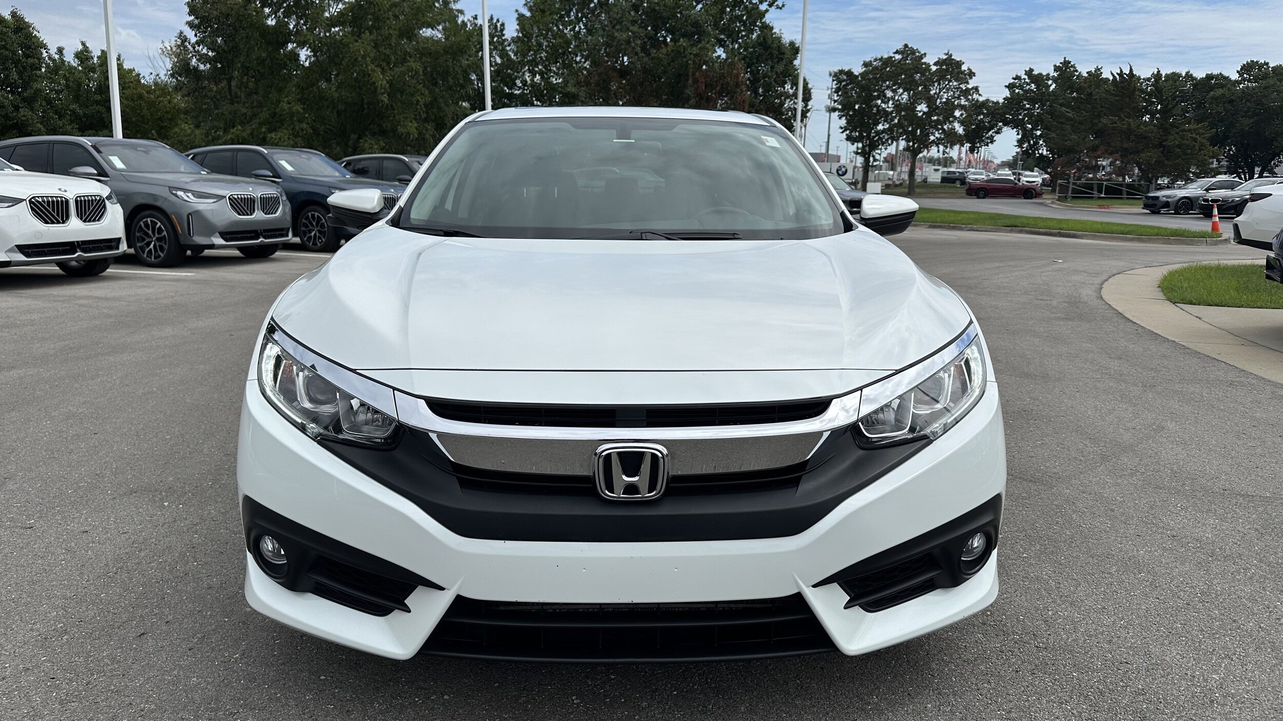2018 Honda Civic EX-L photo 2