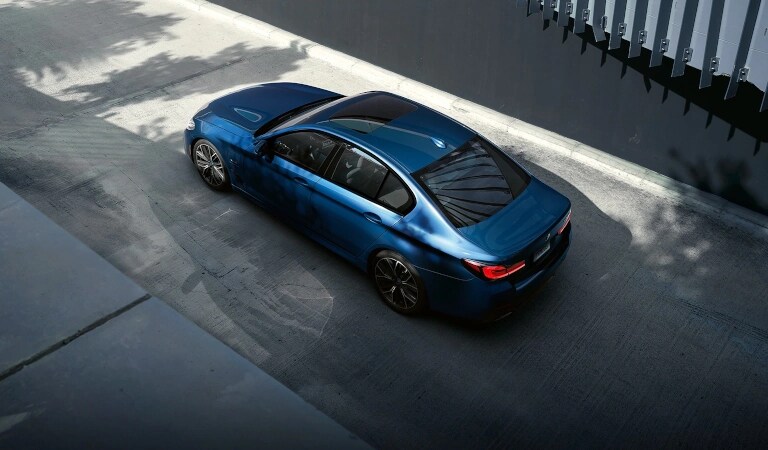 New 2023 5 Series Kansas City MO