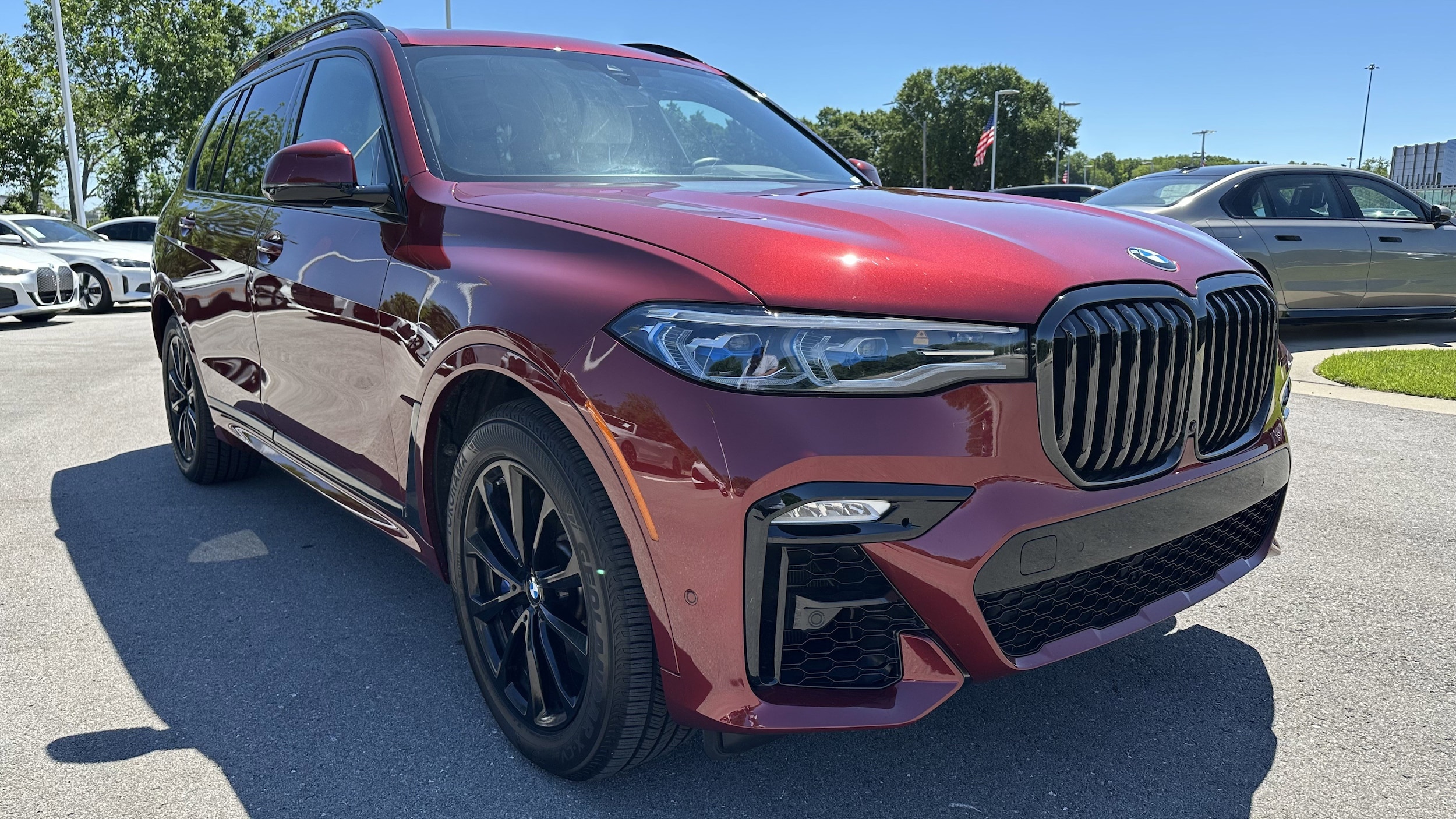 Used 2022 BMW X7 M50i with VIN 5UXCX6C0XN9M14623 for sale in Kansas City