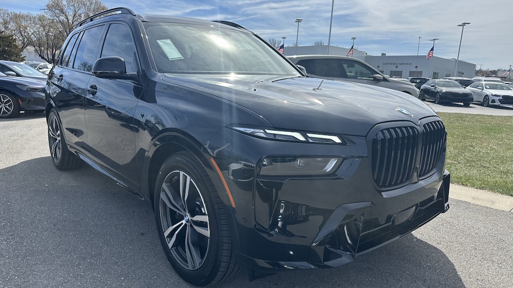 New 2026 BMW X7 xDrive40i SUV