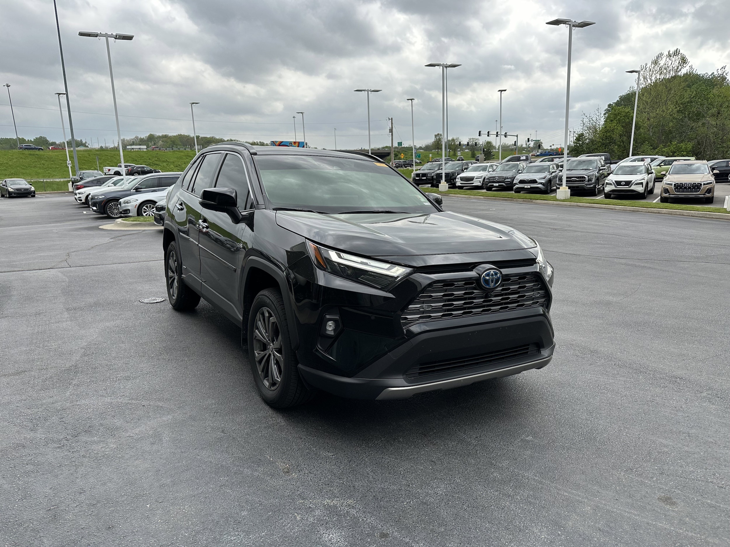Used 2024 Toyota RAV4 Limited with VIN JTMD6RFV4RD126049 for sale in Kansas City