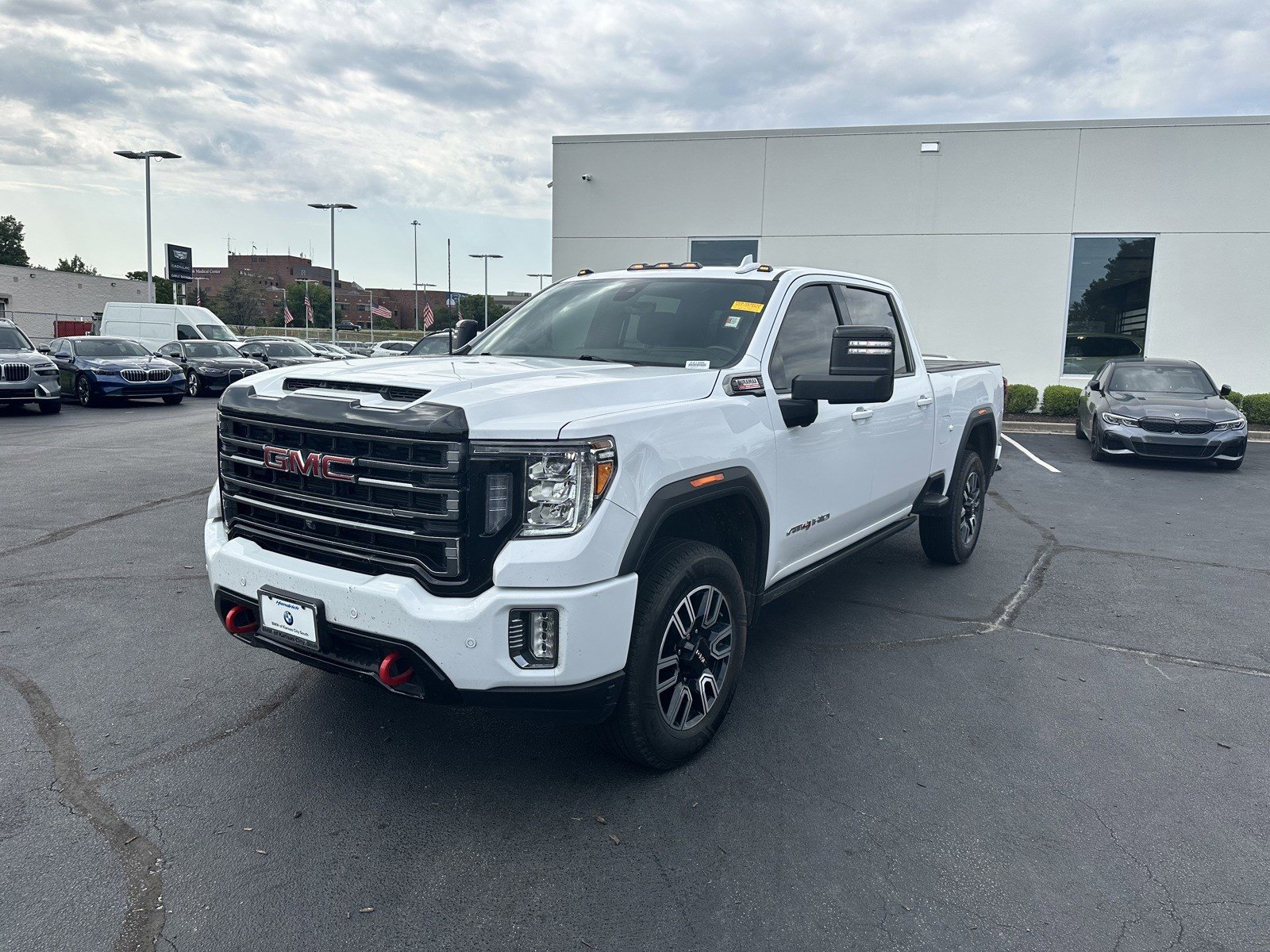 Used 2022 GMC Sierra 3500HD AT4 with VIN 1GT49VEY7NF176289 for sale in Kansas City, MO