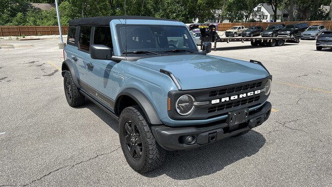 2022 Ford Bronco Black Diamond 4 Door 4x4 Convertible