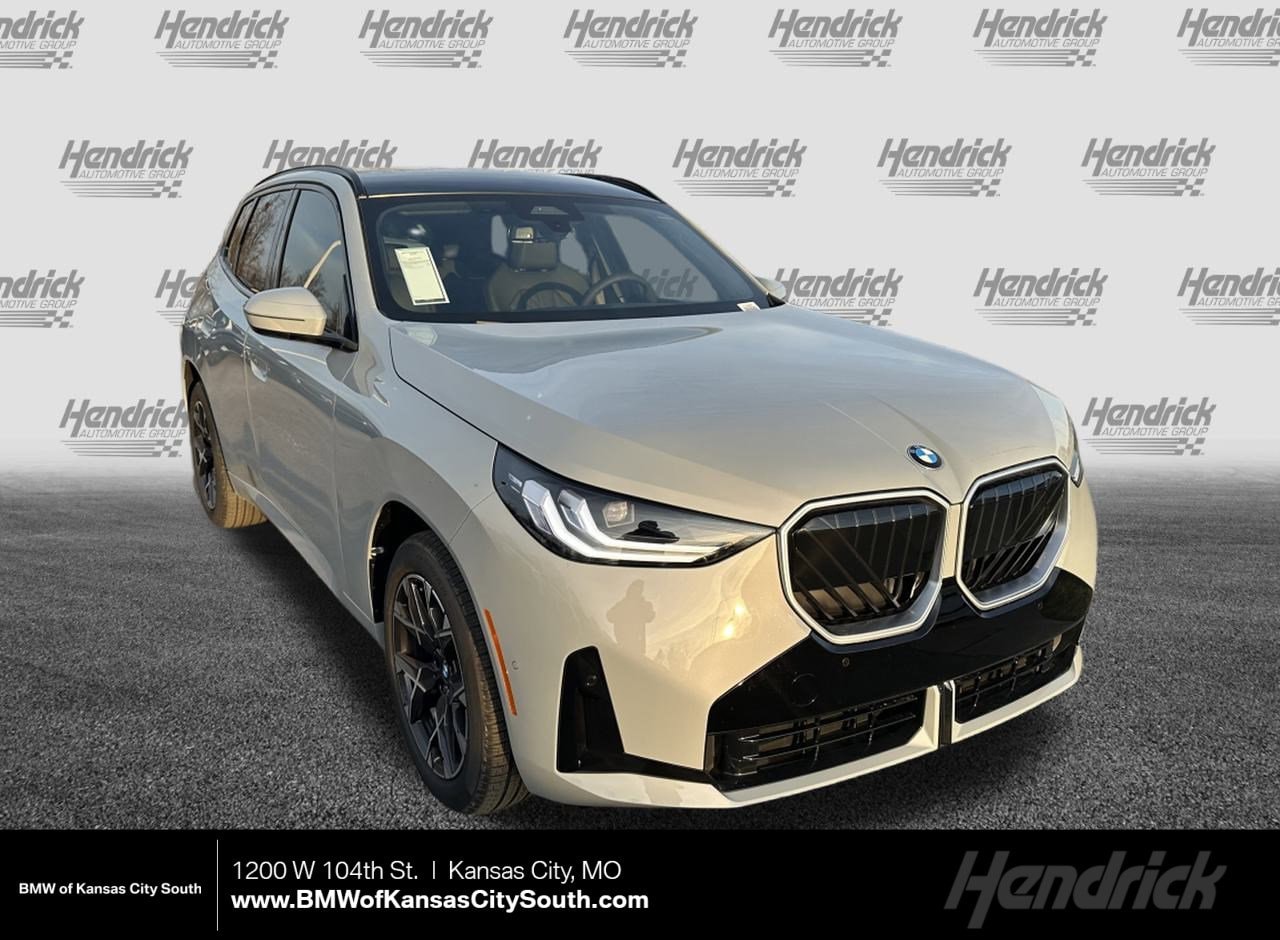 2026 BMW X3 30's photo