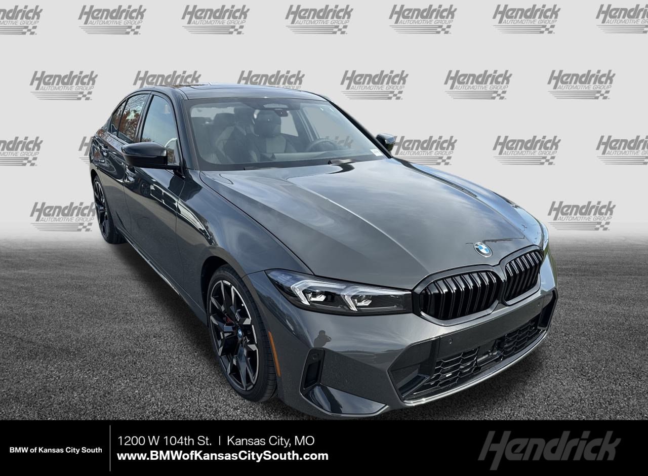 2026 BMW 3 Series 330i's photo