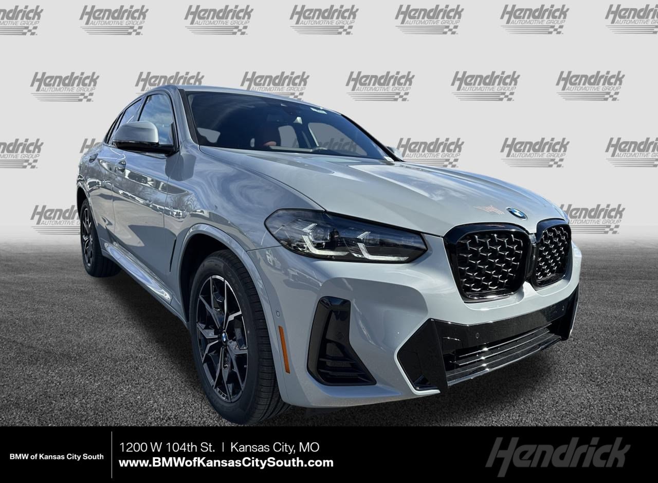 2025 BMW X4 30i's photo