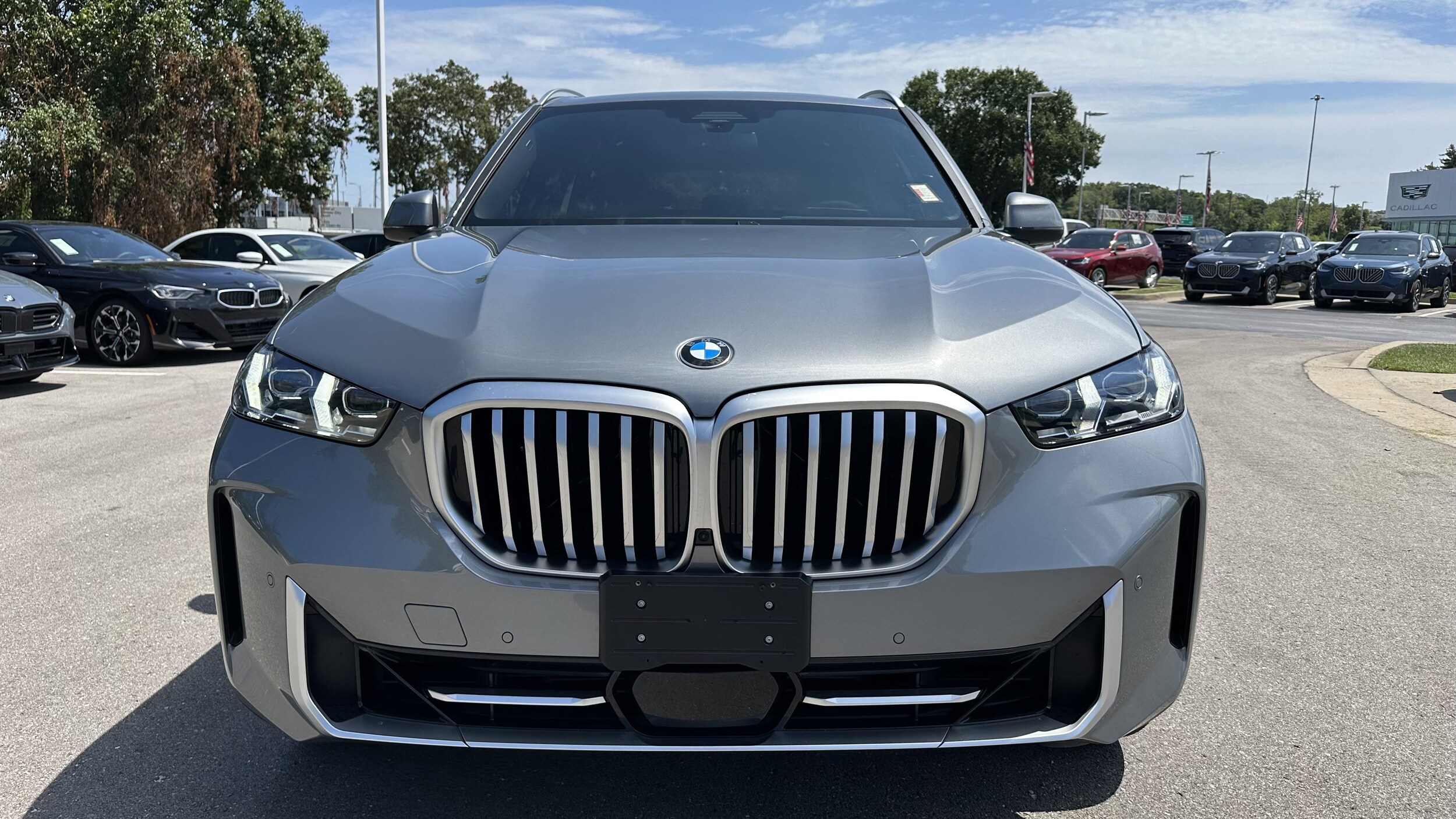 2024 Bmw X5 xDrive40i photo 2