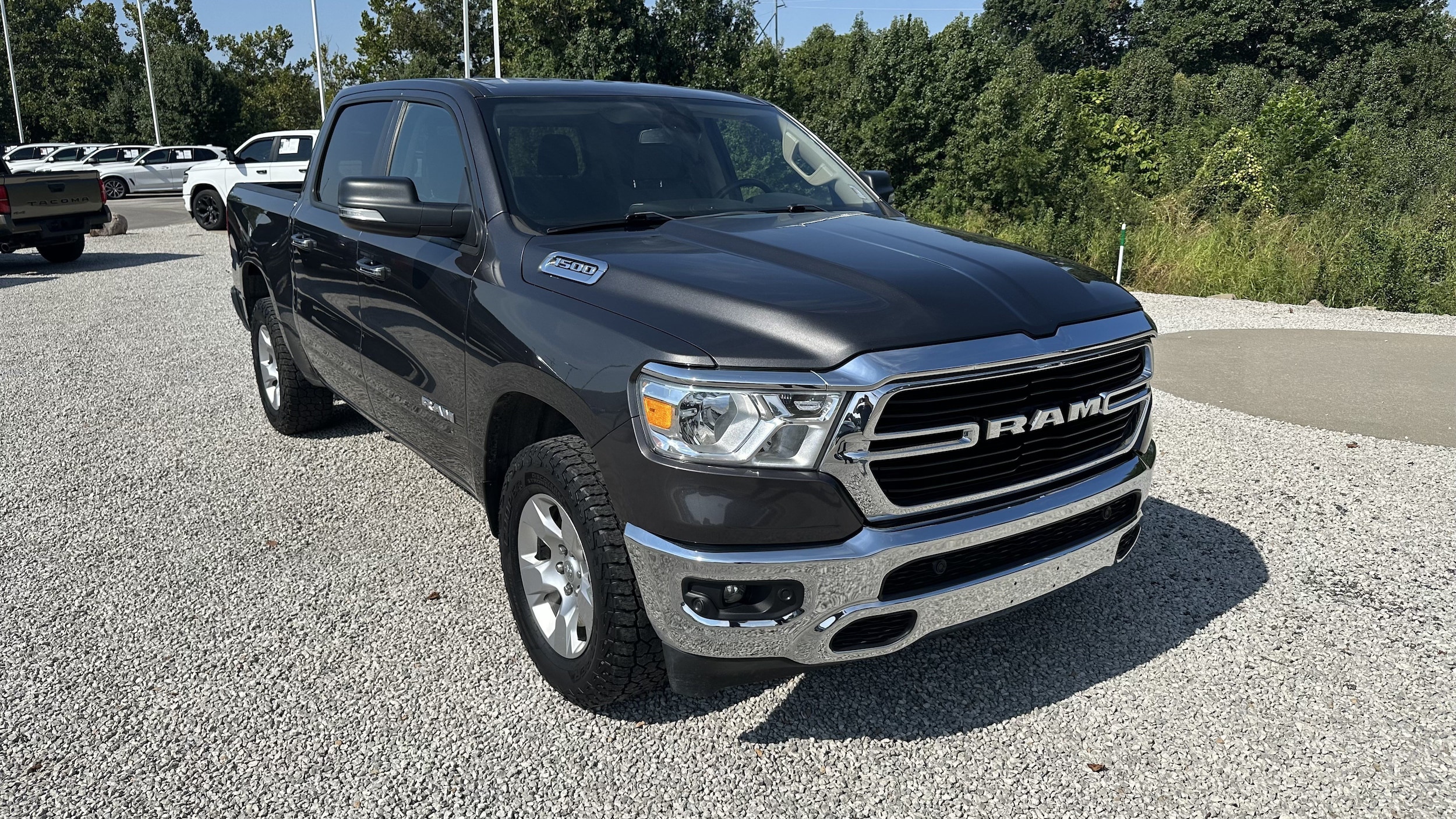 Used 2020 RAM Ram 1500 Pickup Big Horn/Lone Star with VIN 1C6RRFFG5LN113669 for sale in Kansas City