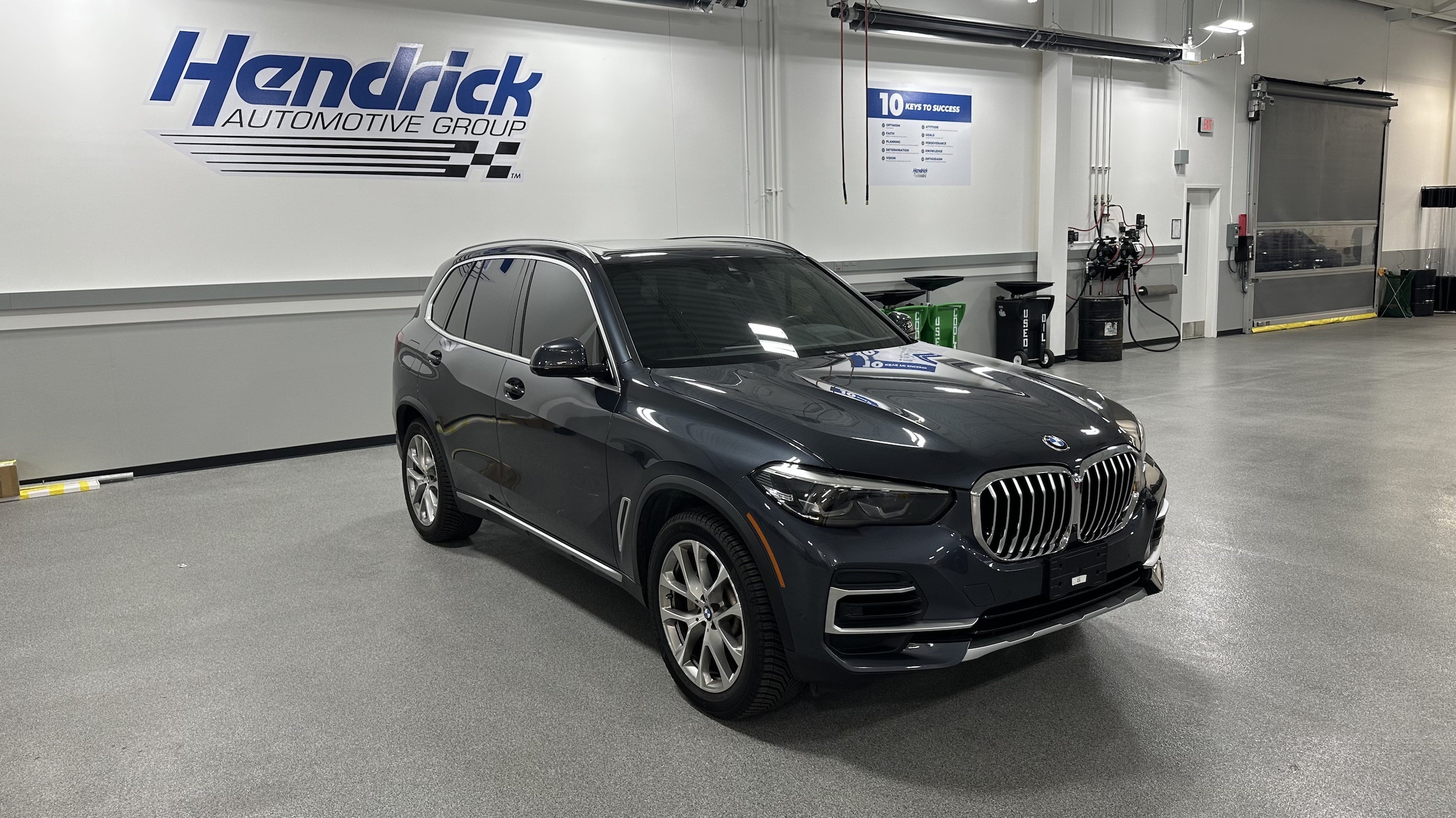 Used 2022 BMW X5 40i with VIN 5UXCR6C05N9J96228 for sale in Kansas City