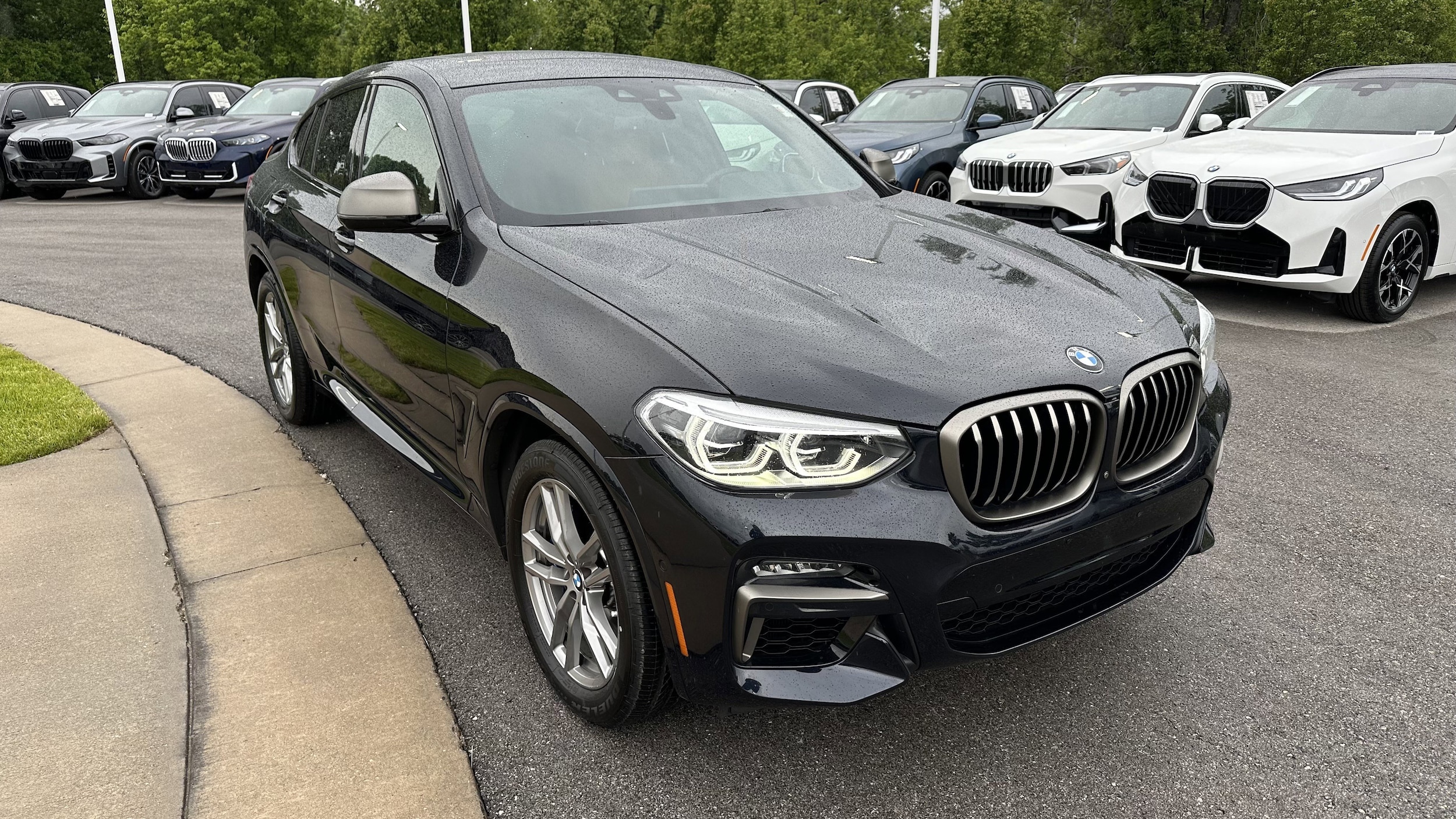 Used 2021 BMW X4 M40i with VIN 5UX2V5C07M9F71779 for sale in Kansas City