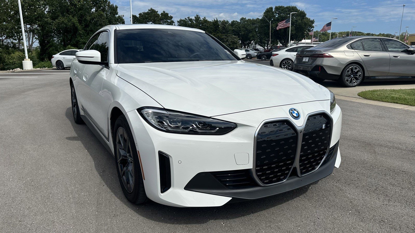 Used 2024 BMW i4 Base with VIN WBY43AW0XRFR49019 for sale in Kansas City