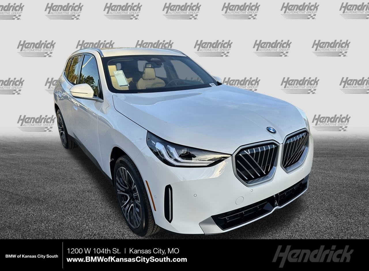 2026 BMW X3 30's photo