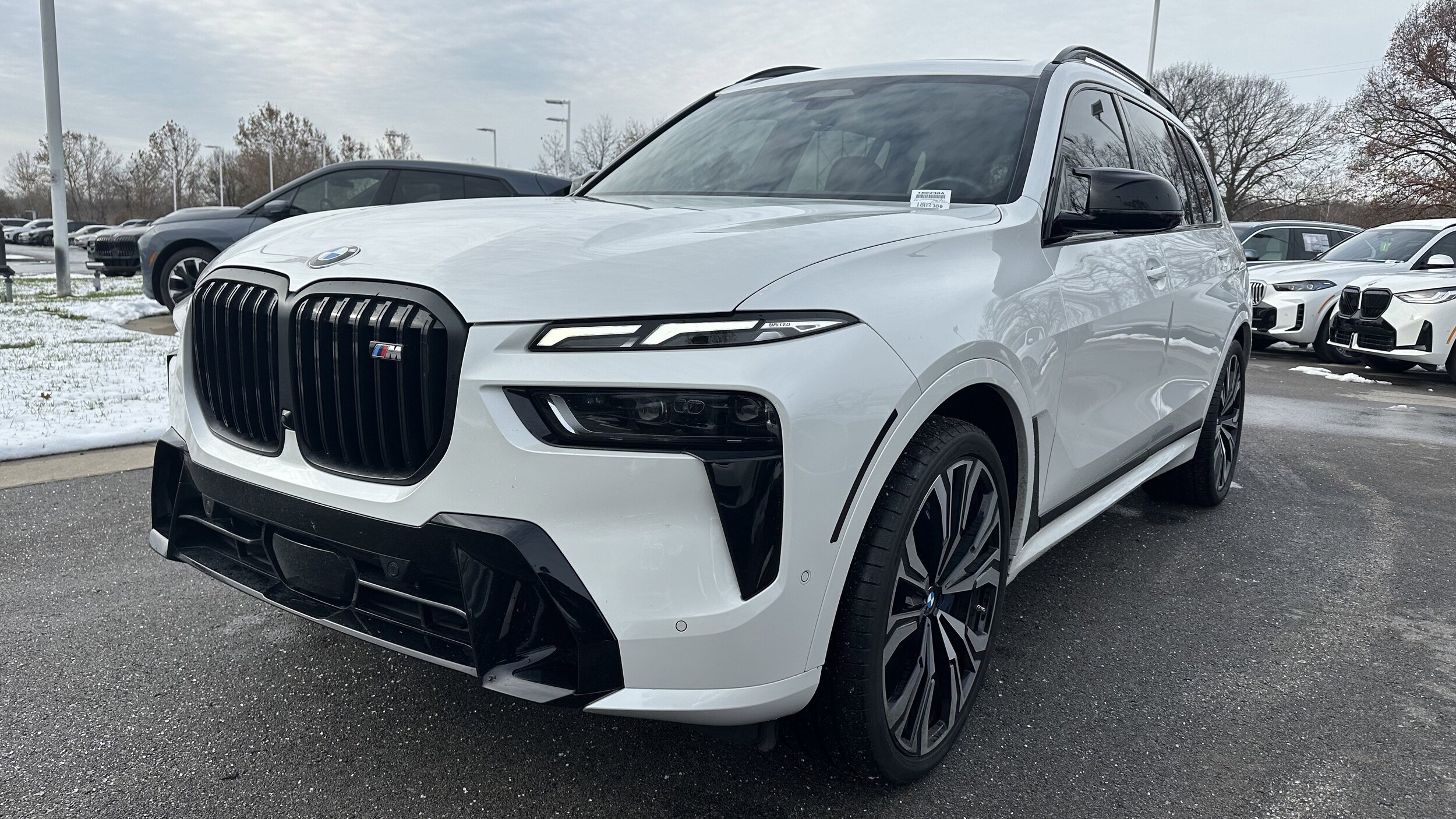 2025 Bmw X7 M60i photo 3