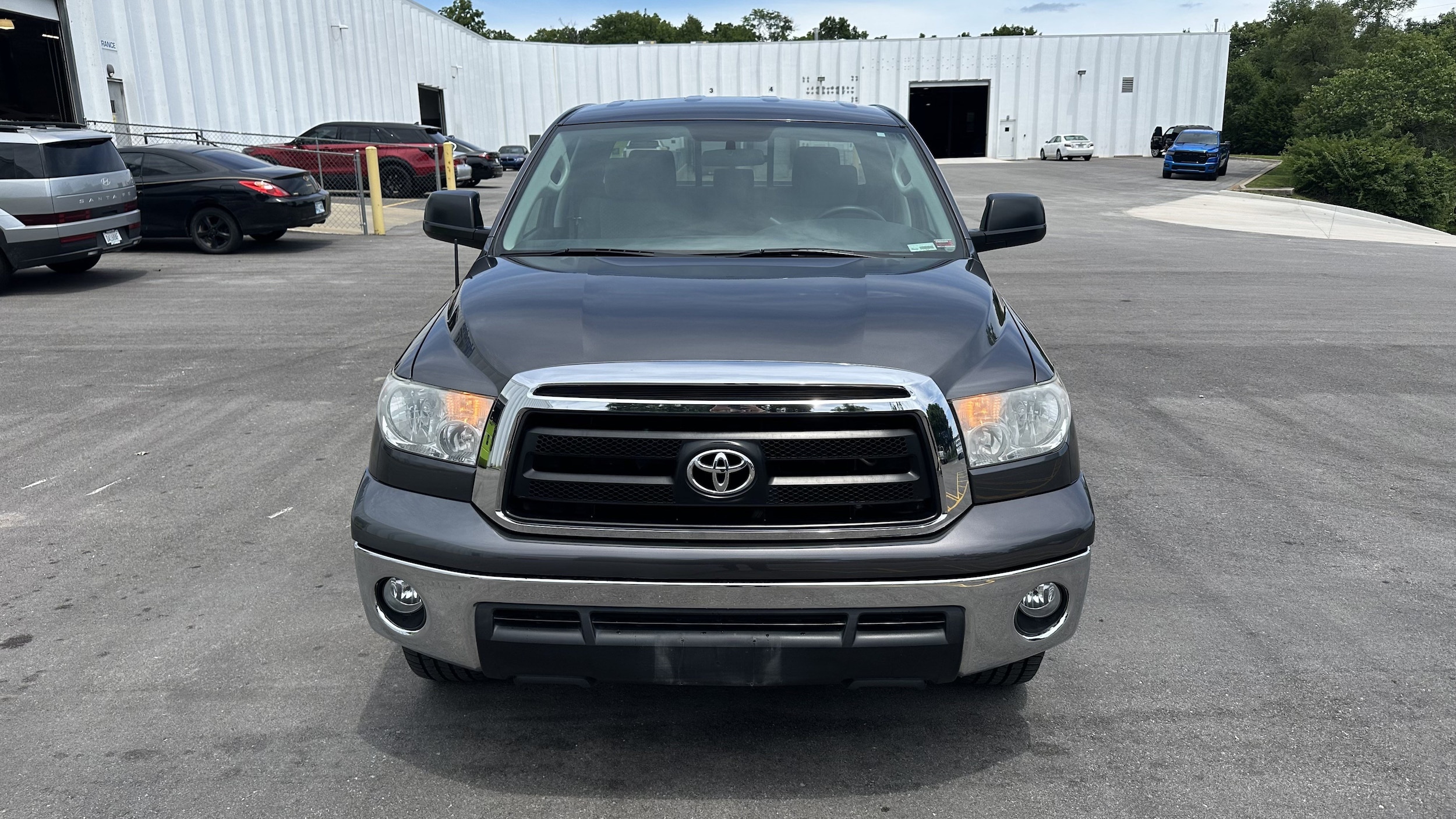 Toyota Tundra 4WD Truck