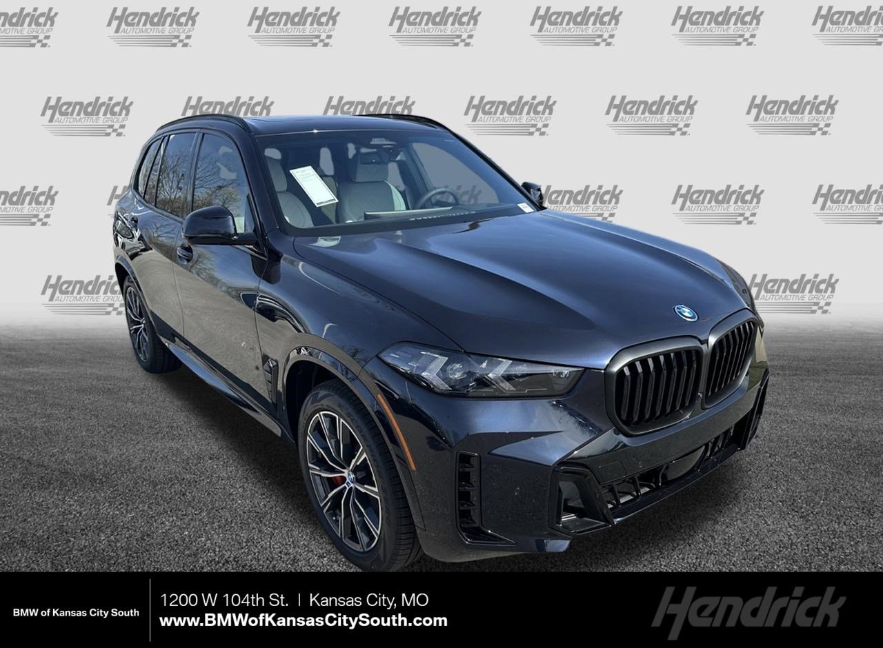 2026 BMW X5 xDrive50e's photo