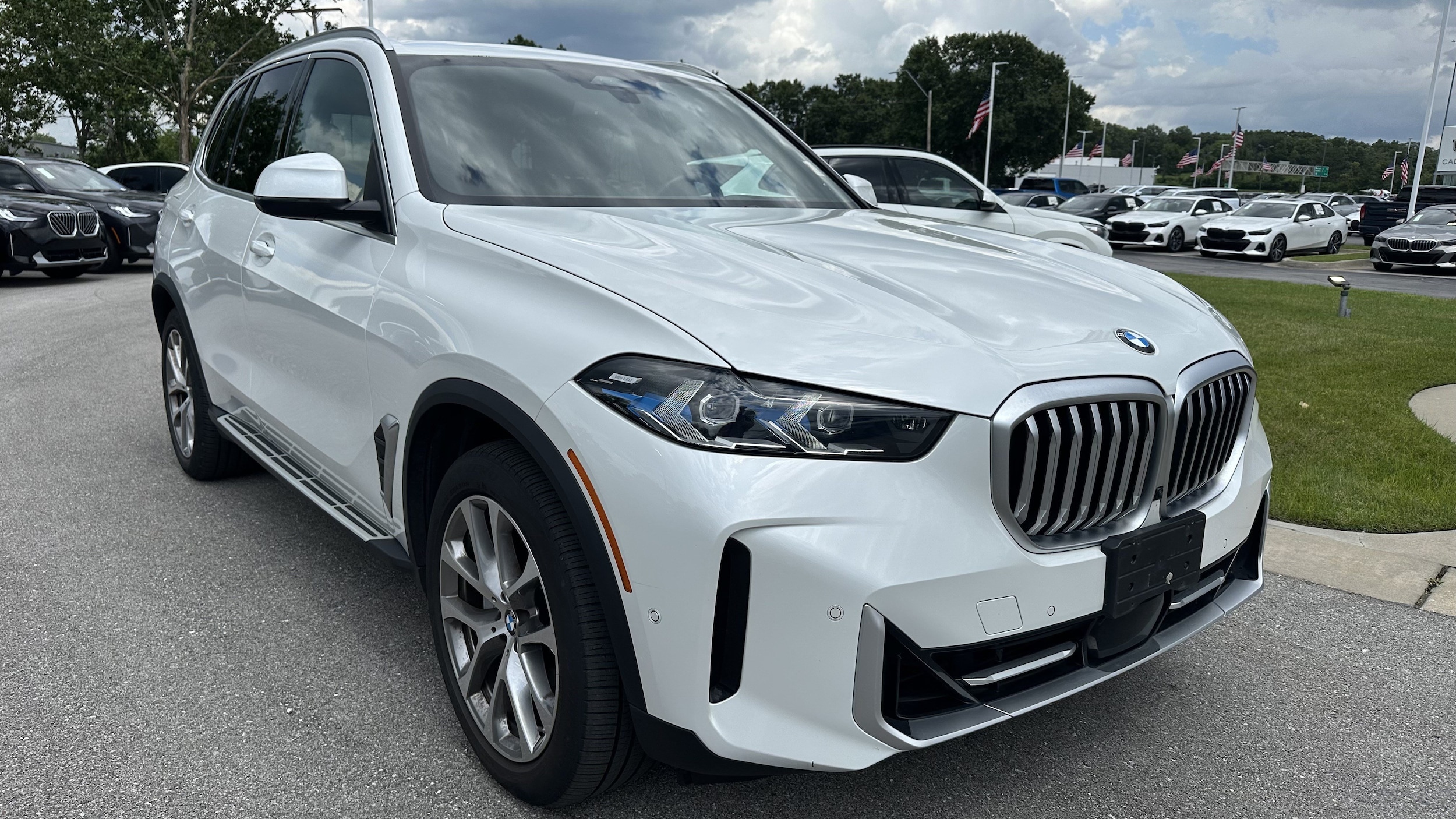 Certified 2024 BMW X5 40i with VIN 5UX23EU03R9V85140 for sale in Kansas City