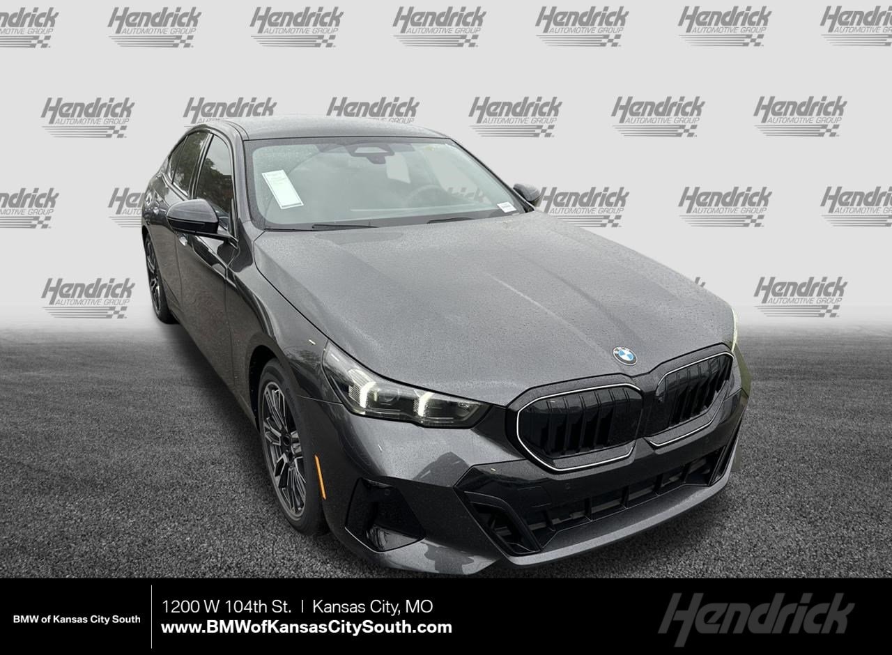 2026 BMW 5 Series 540i xDrive Sedan's photo