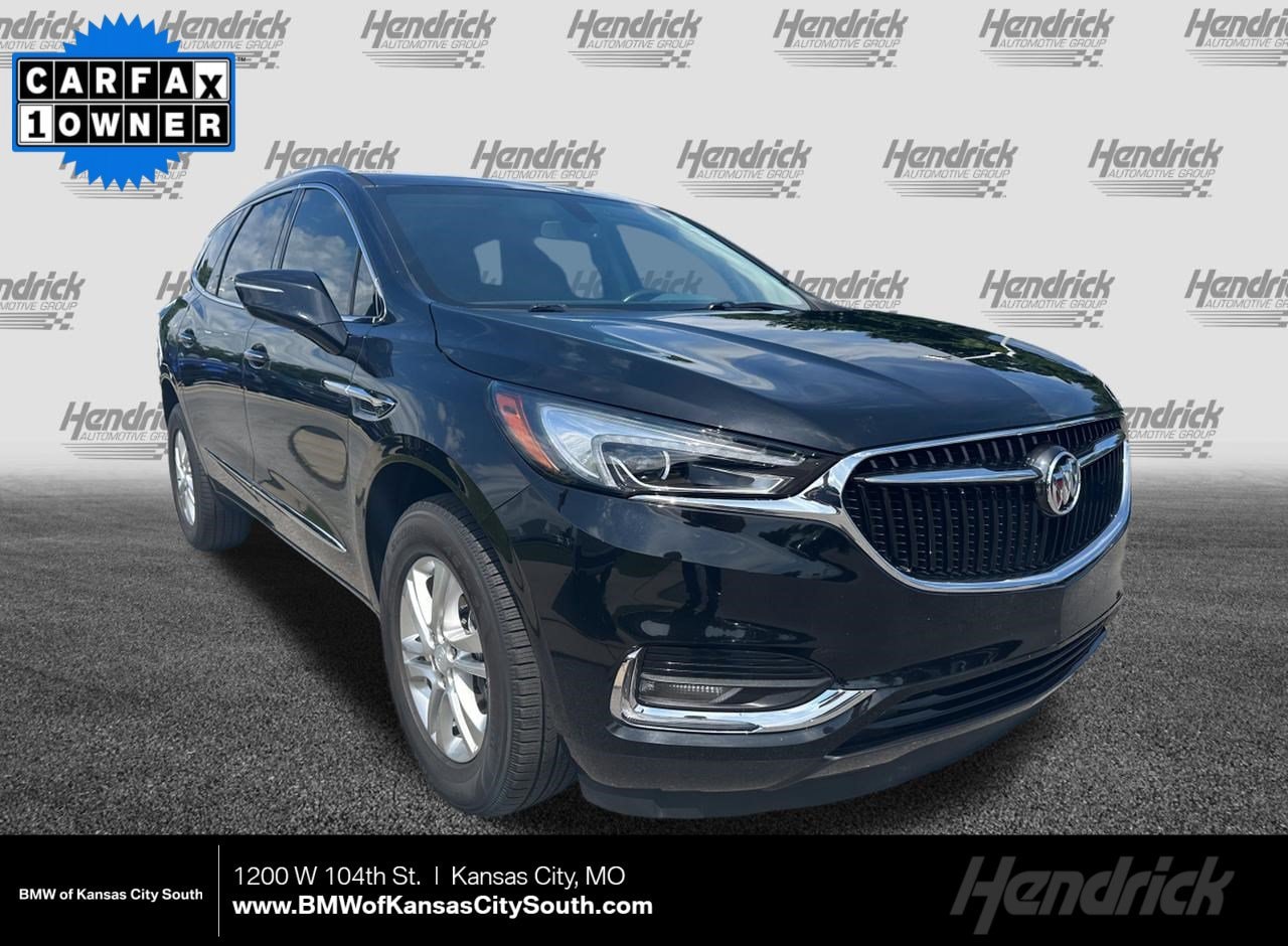 2021 Buick Enclave Essence's photo
