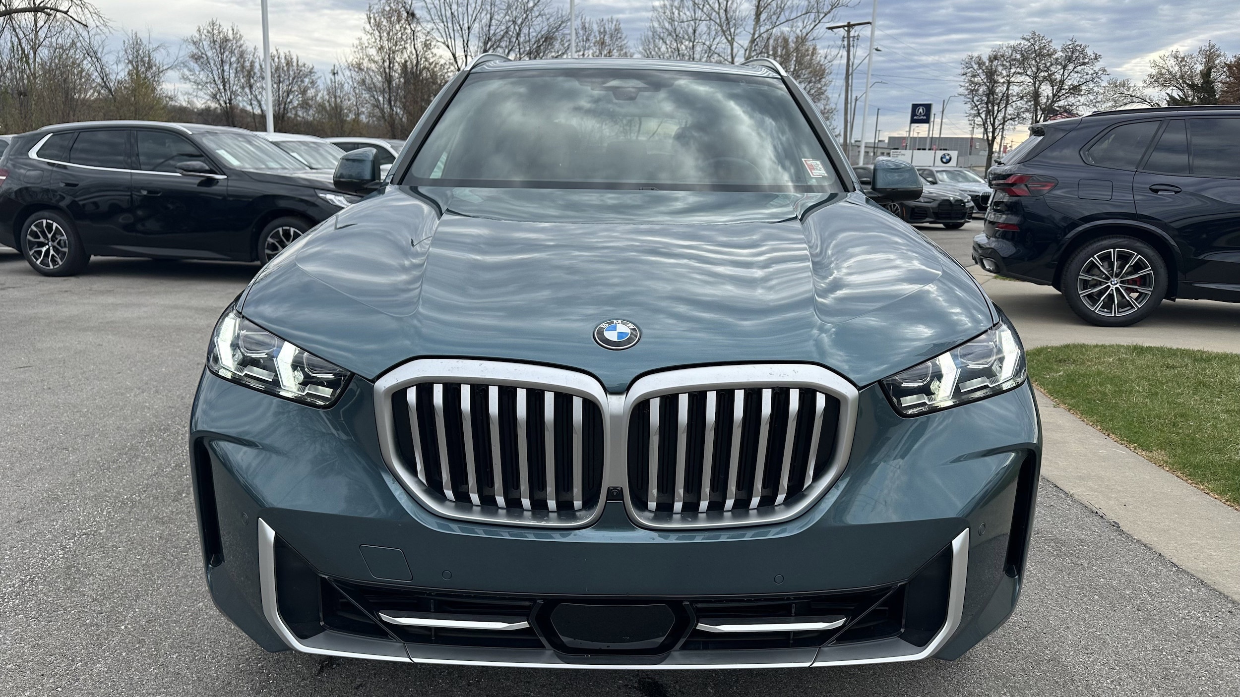 2025 BMW X5 xDrive40i photo 2